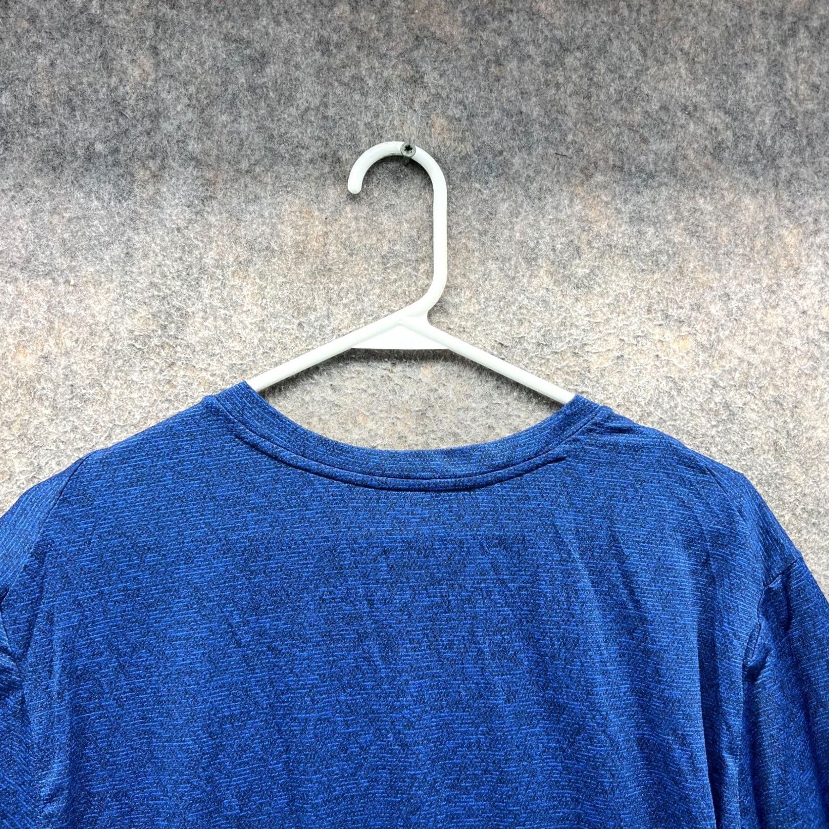 Nike VINTAGE Nike Shirt Mens Large Blue Game Royale Dri-Fit Jersey Swoosh Athletic T-Shirt Short Sleeve Crew Neck Logo GYM Soccer Mens Size US L / EU 52-54 / 3 - 3 Thumbnail