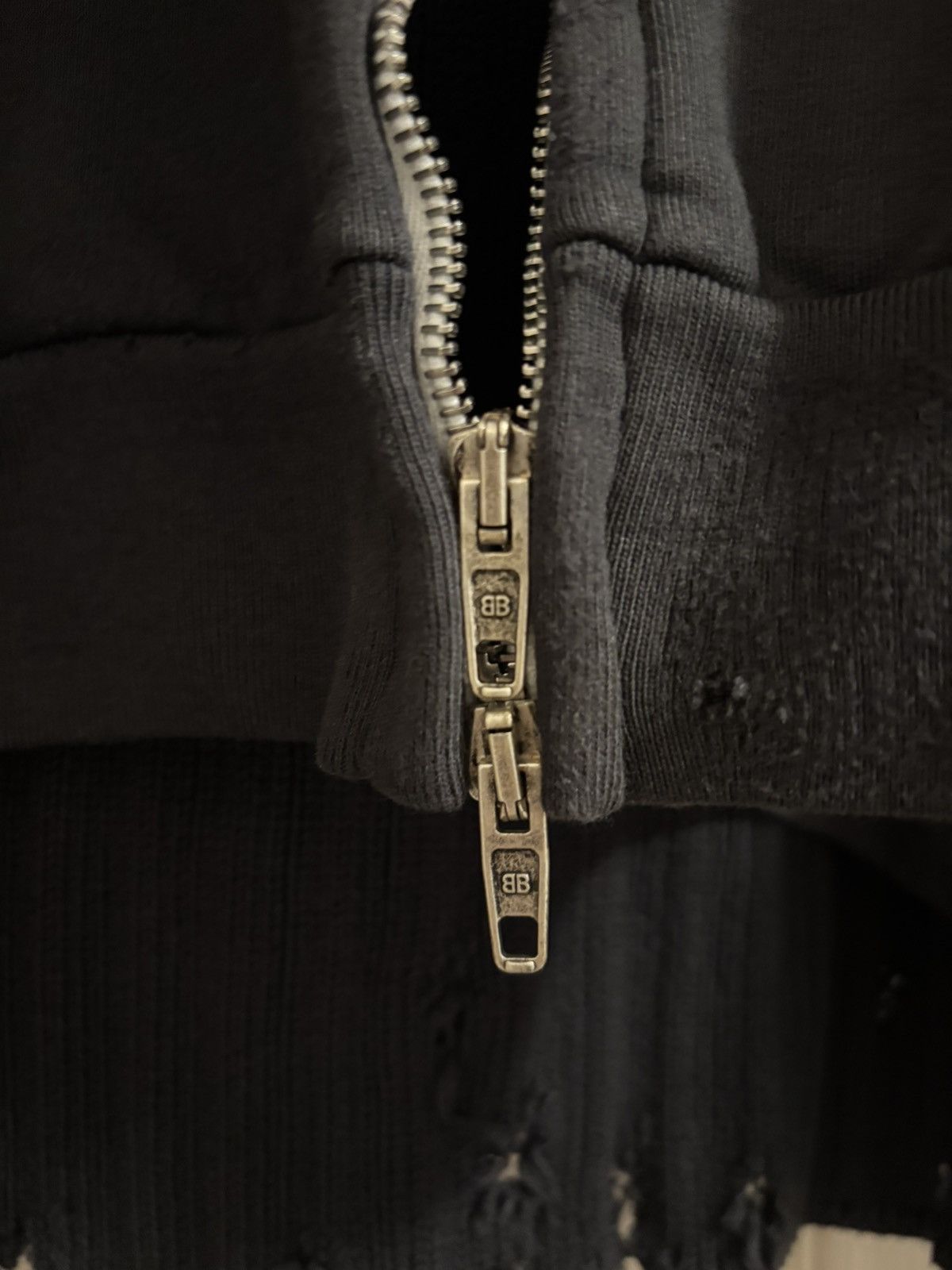 Balenciaga Patched Zip-Up Hoodie Size US M / EU 48-50 / 2 - 13 Thumbnail
