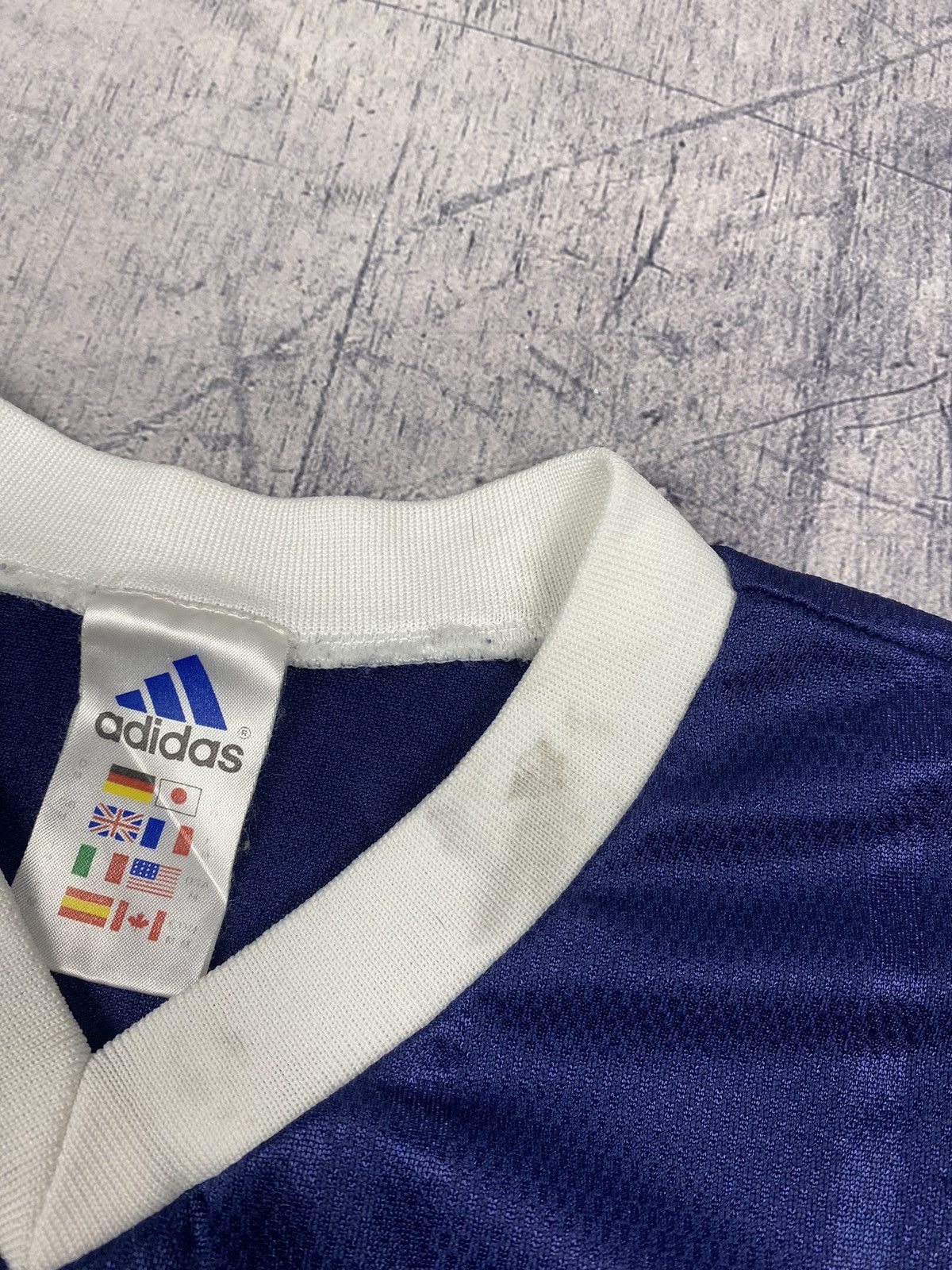 Adidas × Vintage Vintage 00s Adidas Center Logo Y2K Drill Tee Jersey Size US M / EU 48-50 / 2 - 7 Thumbnail