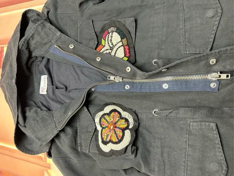 Valentino Valentino Love flower heavy work beaded nail black short c Size M / US 6-8 / IT 42-44 - 5 Thumbnail