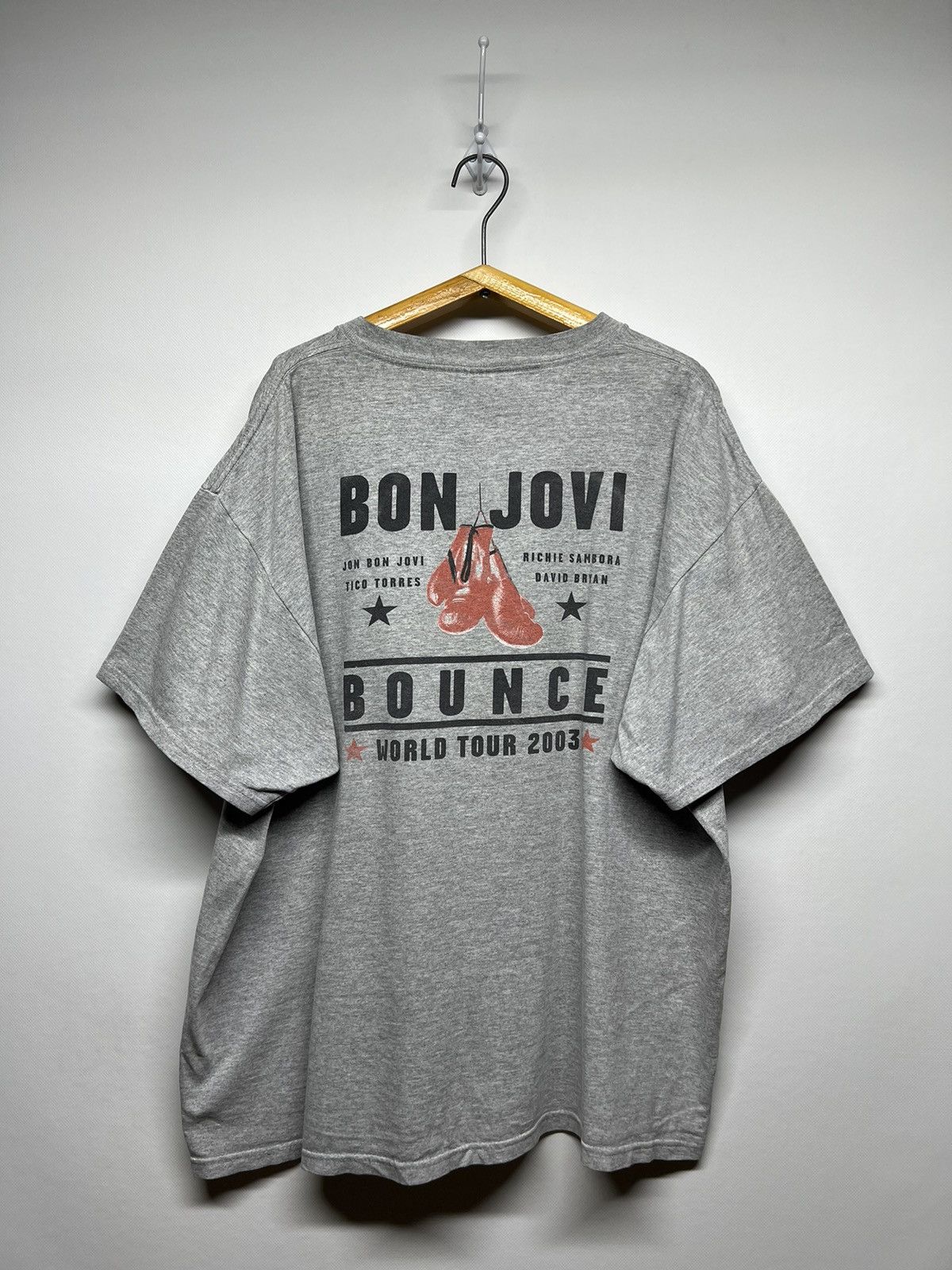 Band Tees × Bon Jovi Vintage 2004 Faded Bon Jovi World The Bounce Tour T-Shirt Size US XL / EU 56 / 4 - 5 Thumbnail