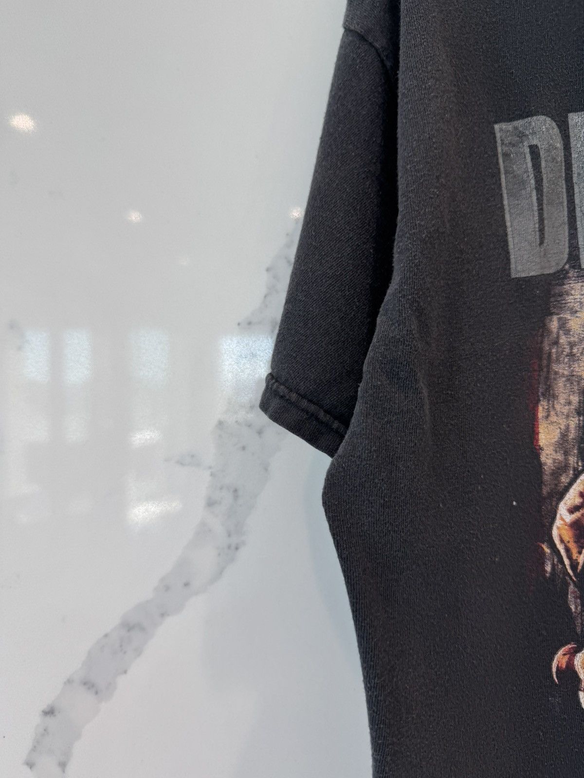 Band Tees Vintage 2000’s Five Finger Death Punch Band Tee T Shirt Size US XL / EU 56 / 4 - 4 Thumbnail