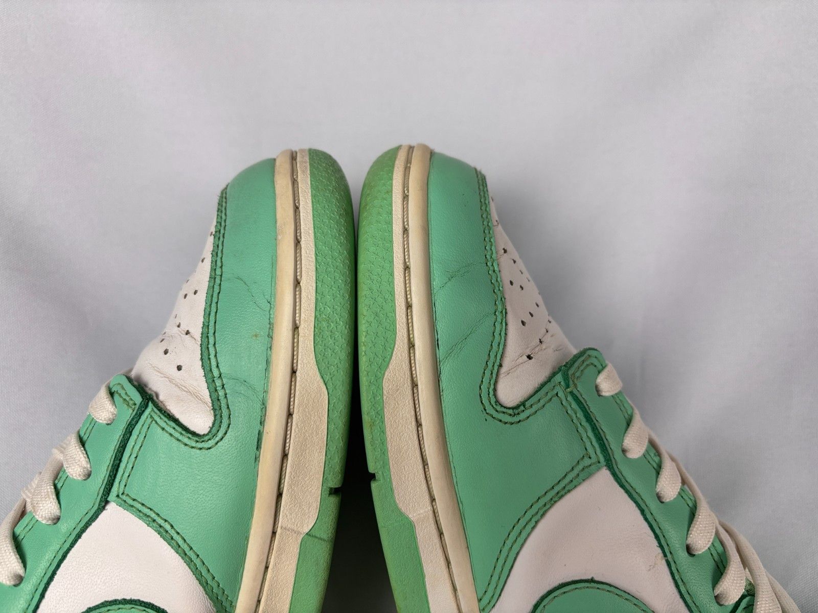Nike Nike Dunk Low Green Glow White Low Sneakers US 8 UK 5.5 Size US 8 / IT 38 - 7 Thumbnail
