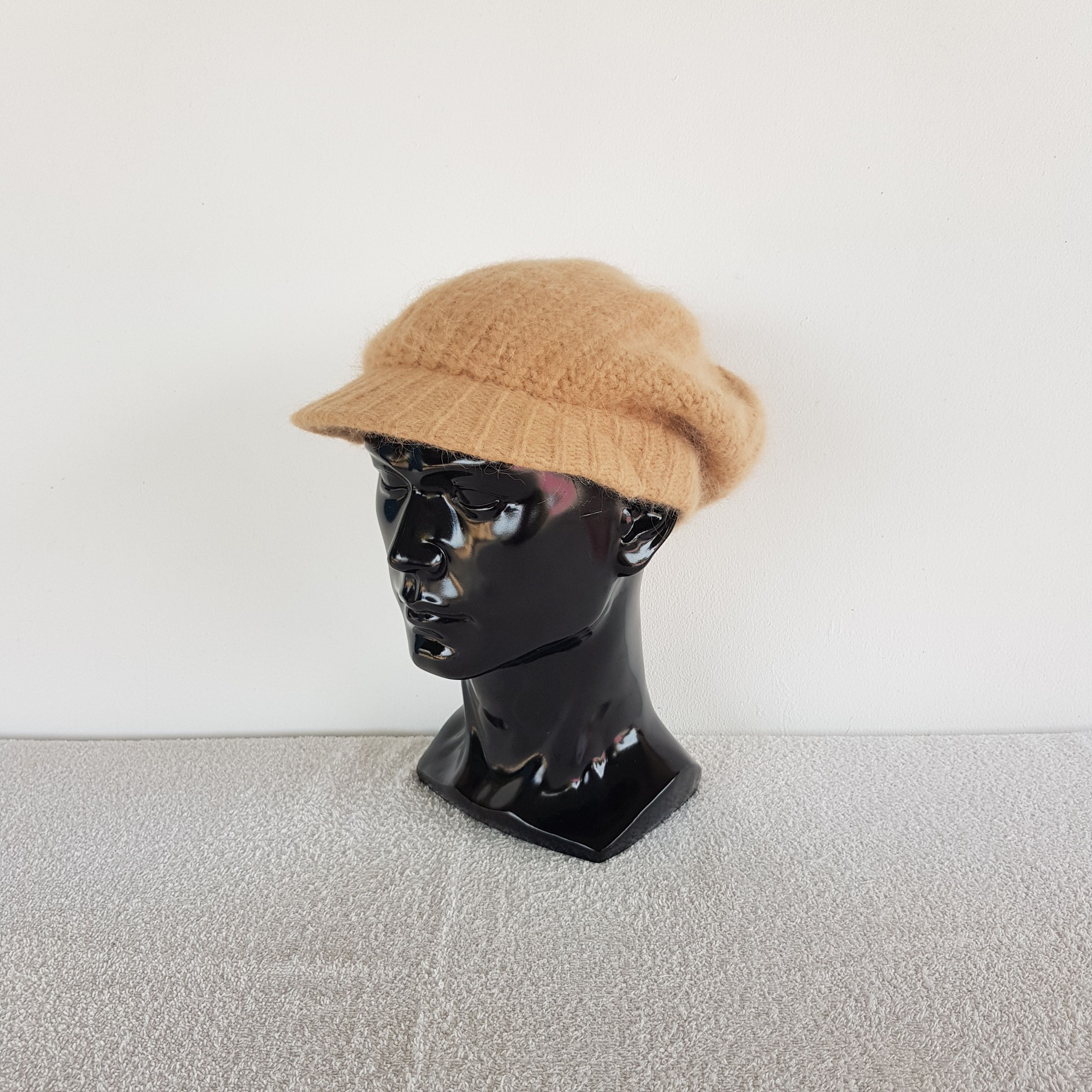Japanese Brand Vintage Unknown Japanese Brand Wool Beanie Caps Brim Hats Size ONE SIZE - 1 Thumbnail