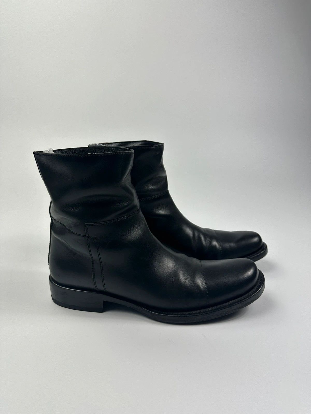 Prada Prada Milano Black Leather Ankle Boots Round Toe Size US 5 / IT 35 - 3 Thumbnail