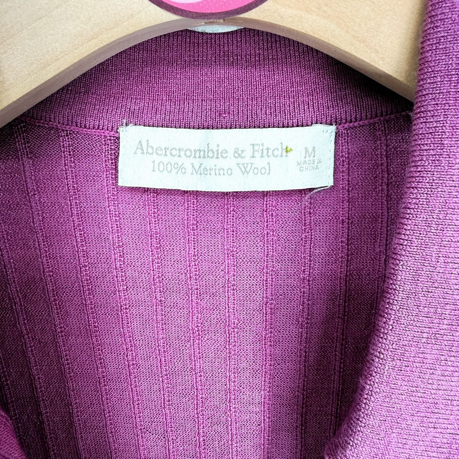 Abercrombie & Fitch Abercrombie & Fitch Merino Wool Ribbed Cardigan Mauve Button Size M / US 6-8 / IT 42-44 - 3 Thumbnail