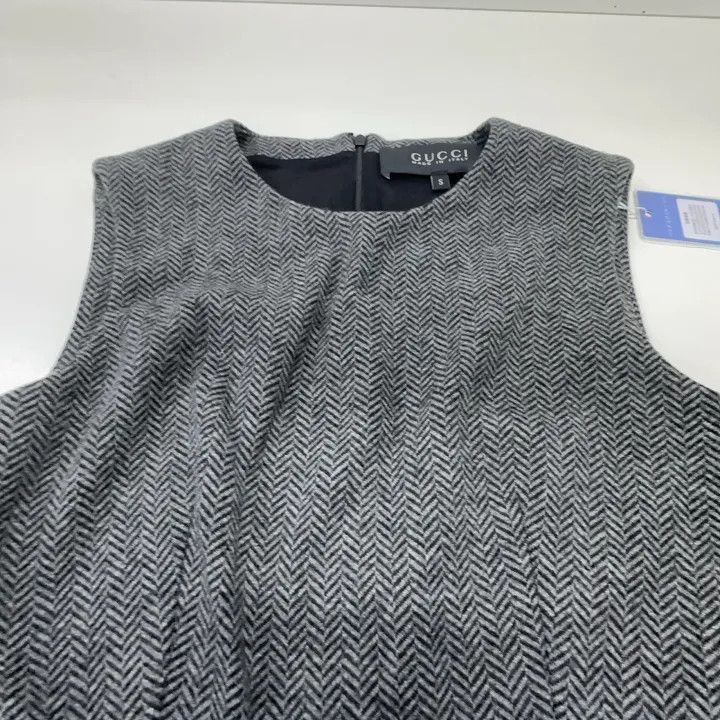 Gucci Gucci Stylish Sleeveless Dress in Gray-2507 Size 28" / US 6 / IT 42 - 6 Thumbnail