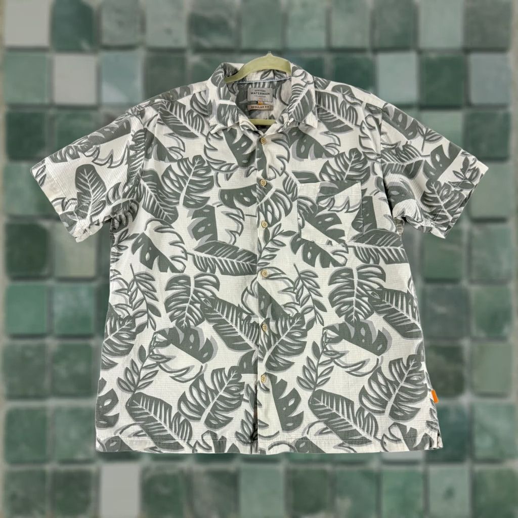 Quiksilver Quiksilver Waterman Collection Shirt Mens Large Green Jungle Life Tropical Camp Button-Up Size US L / EU 52-54 / 3 - 1 Thumbnail