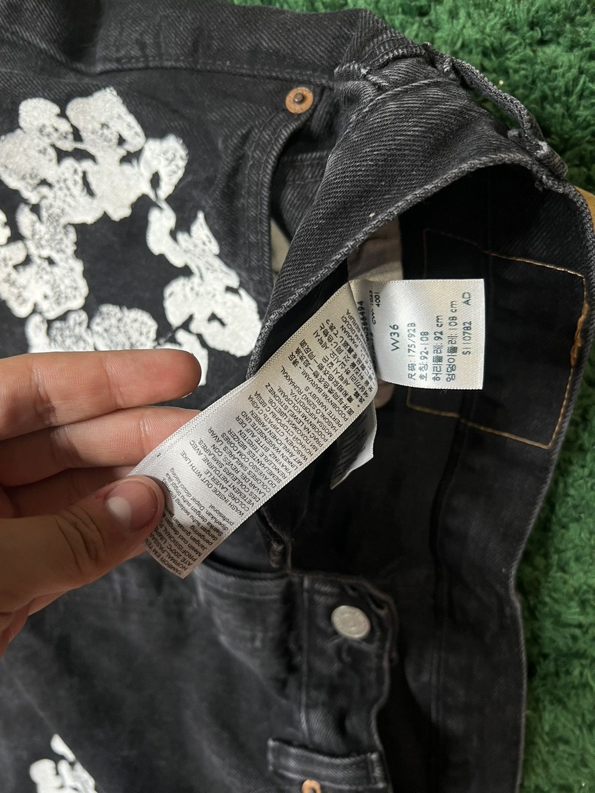 DENIM TEARS Denim Tears X Levis Cotton Wreath jeans Black Size US 36 / EU 52 - 3 Thumbnail