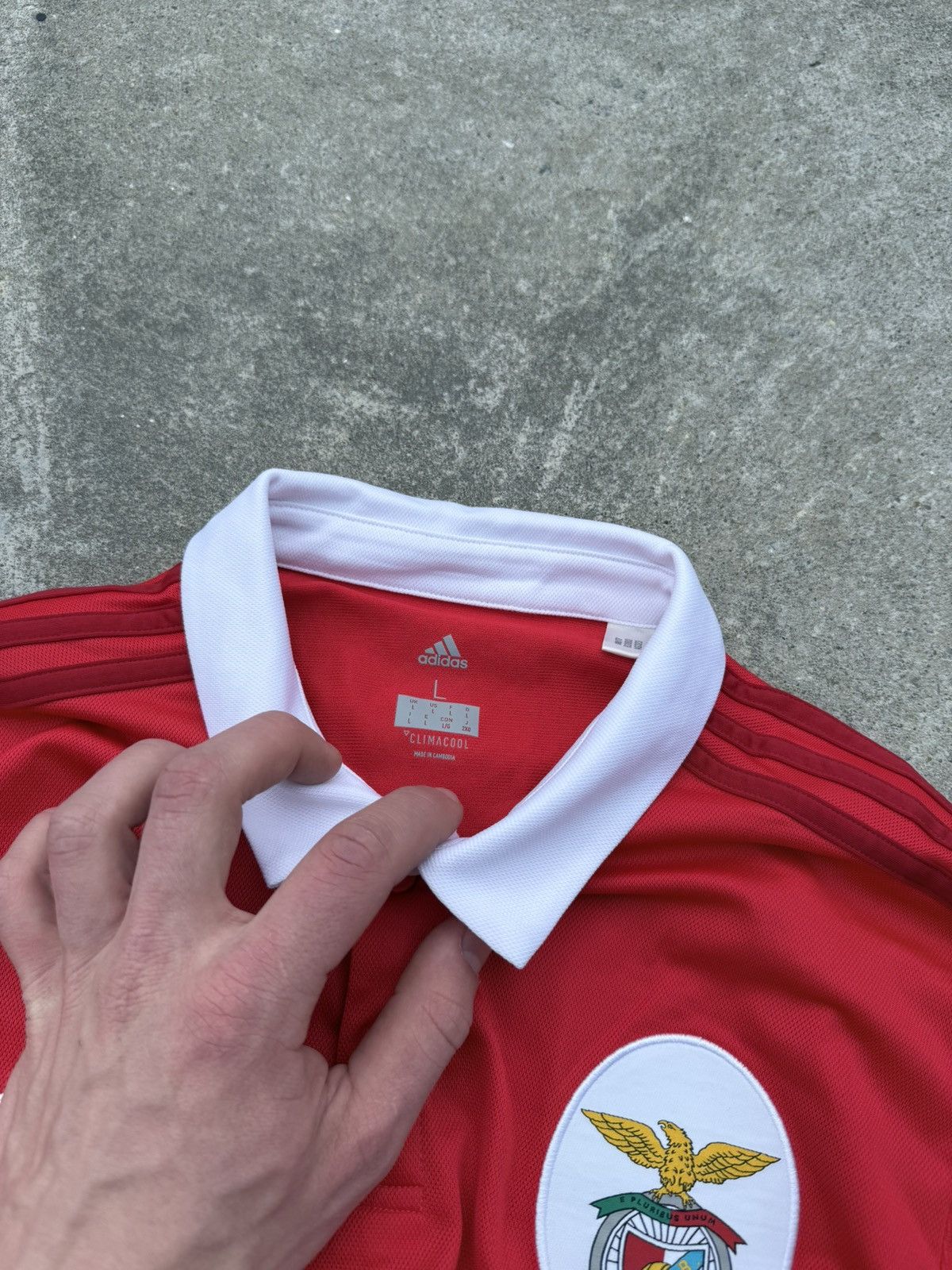 Adidas Vintage Adidas FC Benfica soccer streetwear football t-shirt Size US L / EU 52-54 / 3 - 12 Thumbnail