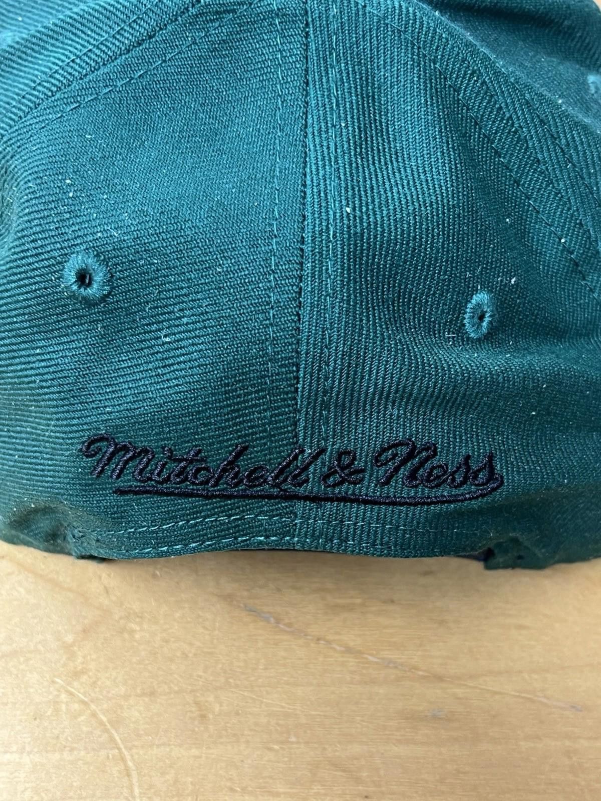 Mitchell & Ness Milwaukee Bucks Mitchell & Ness Black NBA Snapback Baseball Size ONE SIZE - 7 Thumbnail