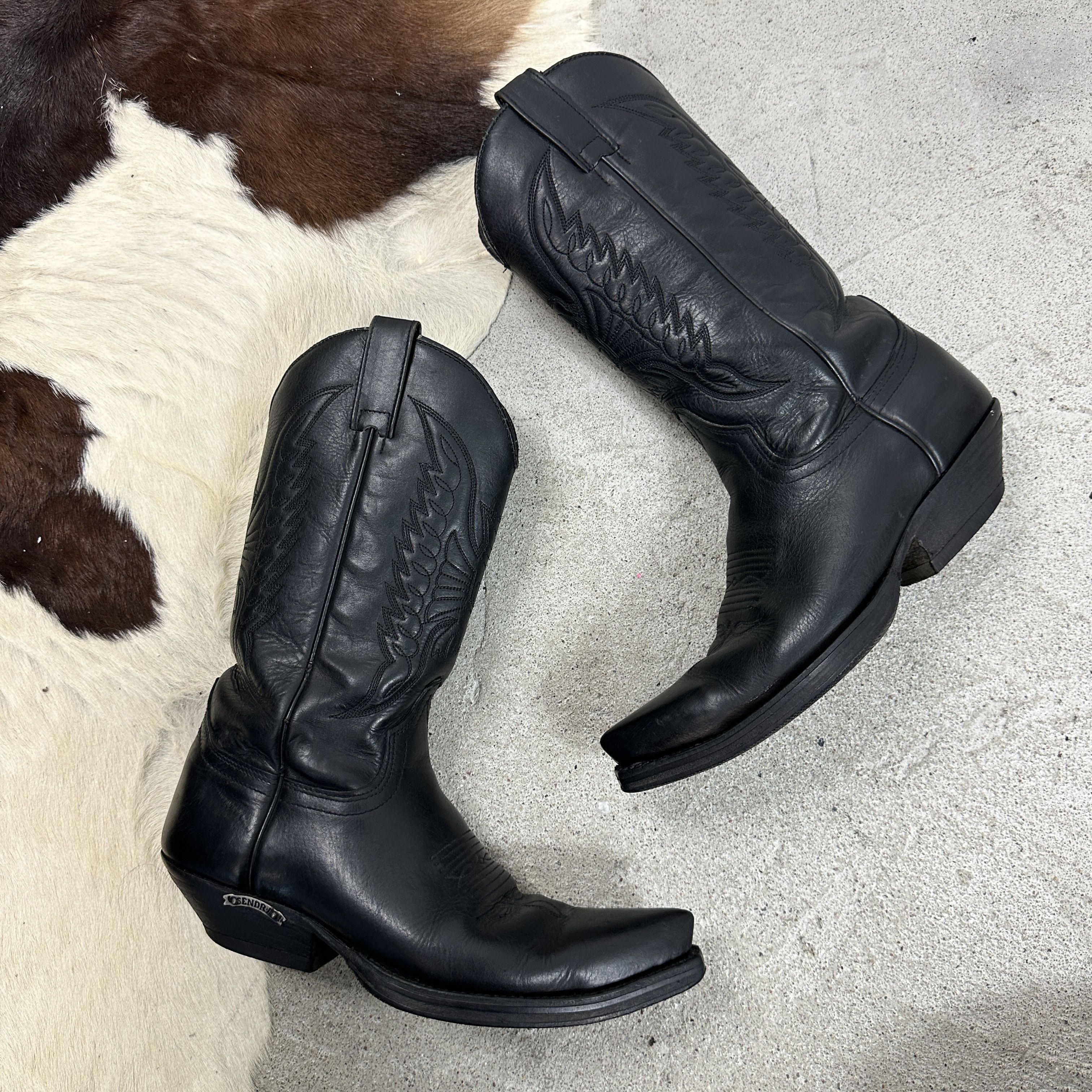 Sendra × Vintage Vintage Embossed Leather Sendra Cowboy Boots Size US 7 / IT 37 - 10 Thumbnail