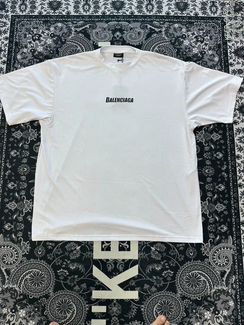 Other Balenciaga Mesh breathable small logo print white short sl Size US M / EU 48-50 / 2 - 1 Thumbnail