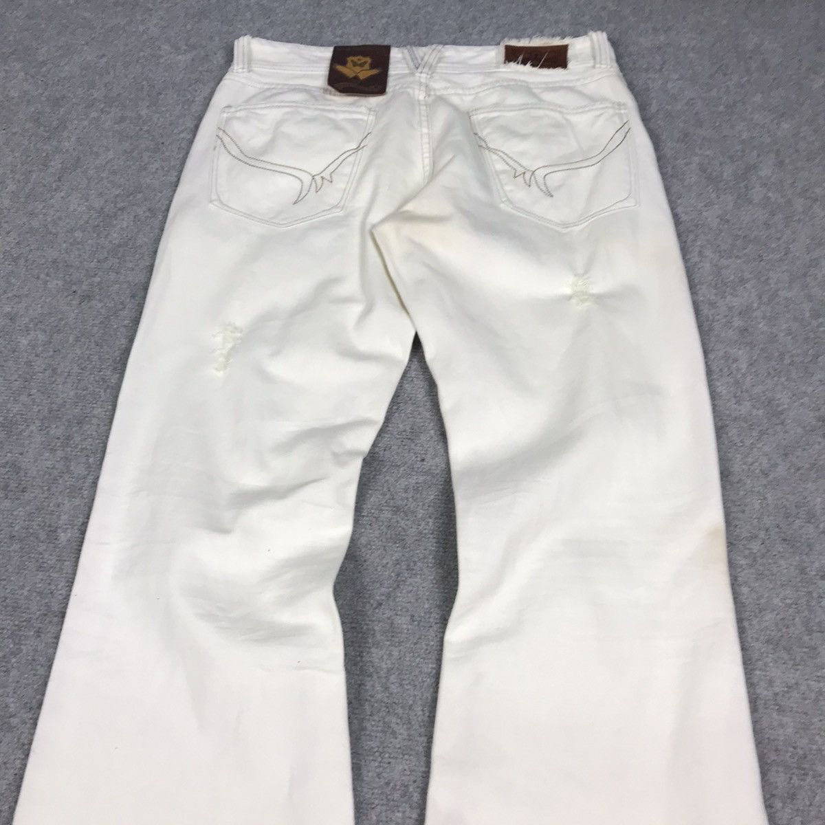 If Six Was Nine × Japanese Brand × Tornado Mart SNUFF DENIM JAPAN STYLE DISTRESSED BOOTCUT PANTS Size US 32 / EU 48 - 12 Thumbnail