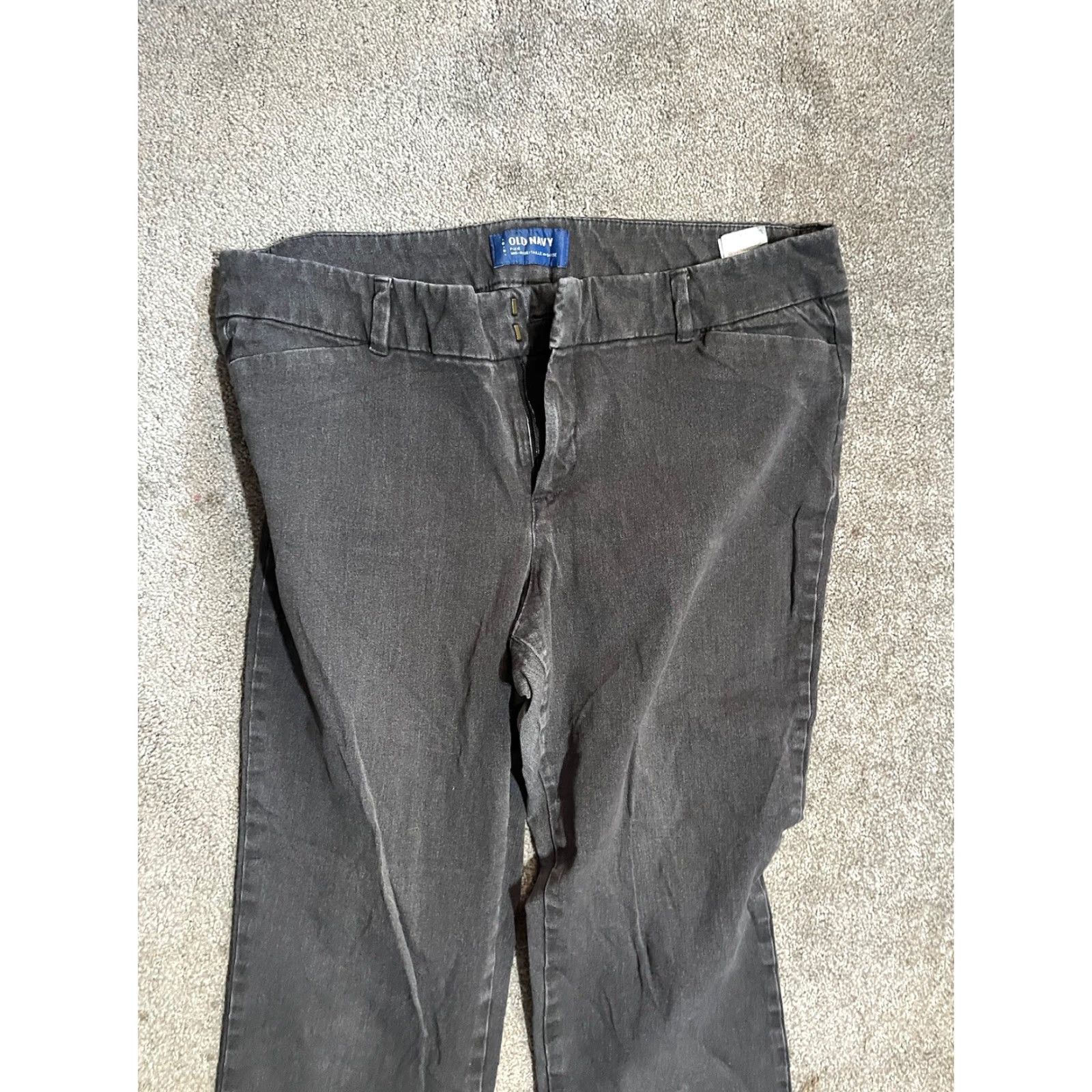 Old Navy Old Navy Pixie Ankle Pants Women Size 10 Pockets Dark Gray Med Rise Charcoal Size 32" / US 10 / IT 46 - 2 Thumbnail