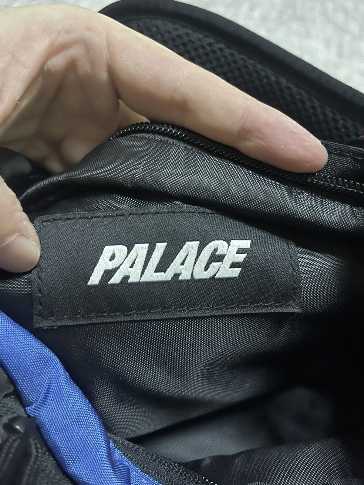 Palace Palace genius bun bag black Size ONE SIZE - 4 Thumbnail