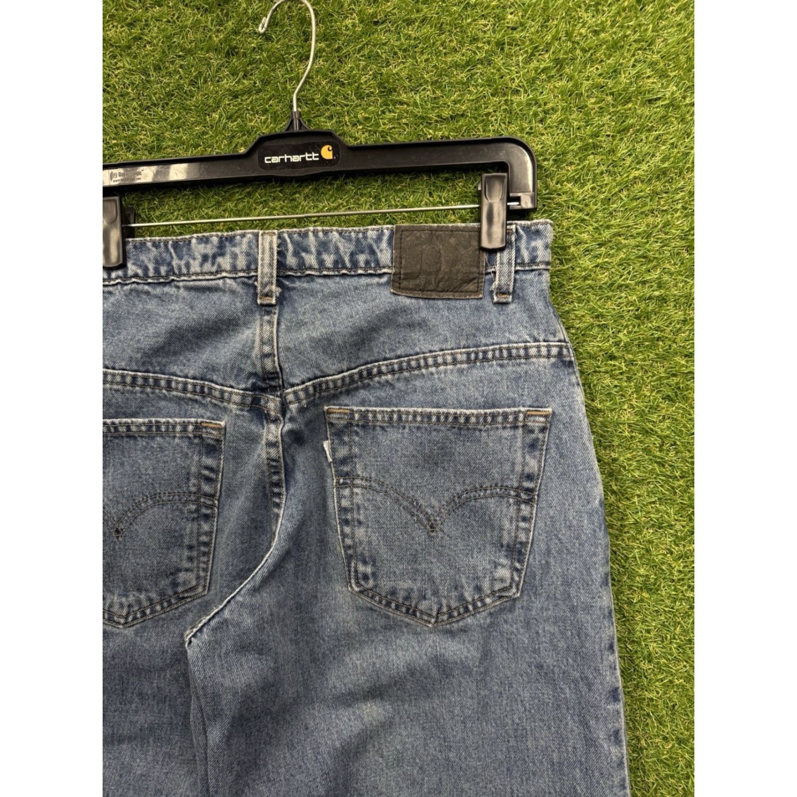 Levi's VINTAGE Levi's Silvertab MASSIVE Jeans Mens 31x30 Baggy 90s Wide Leg Y2K Skater Size US 31 - 6 Thumbnail