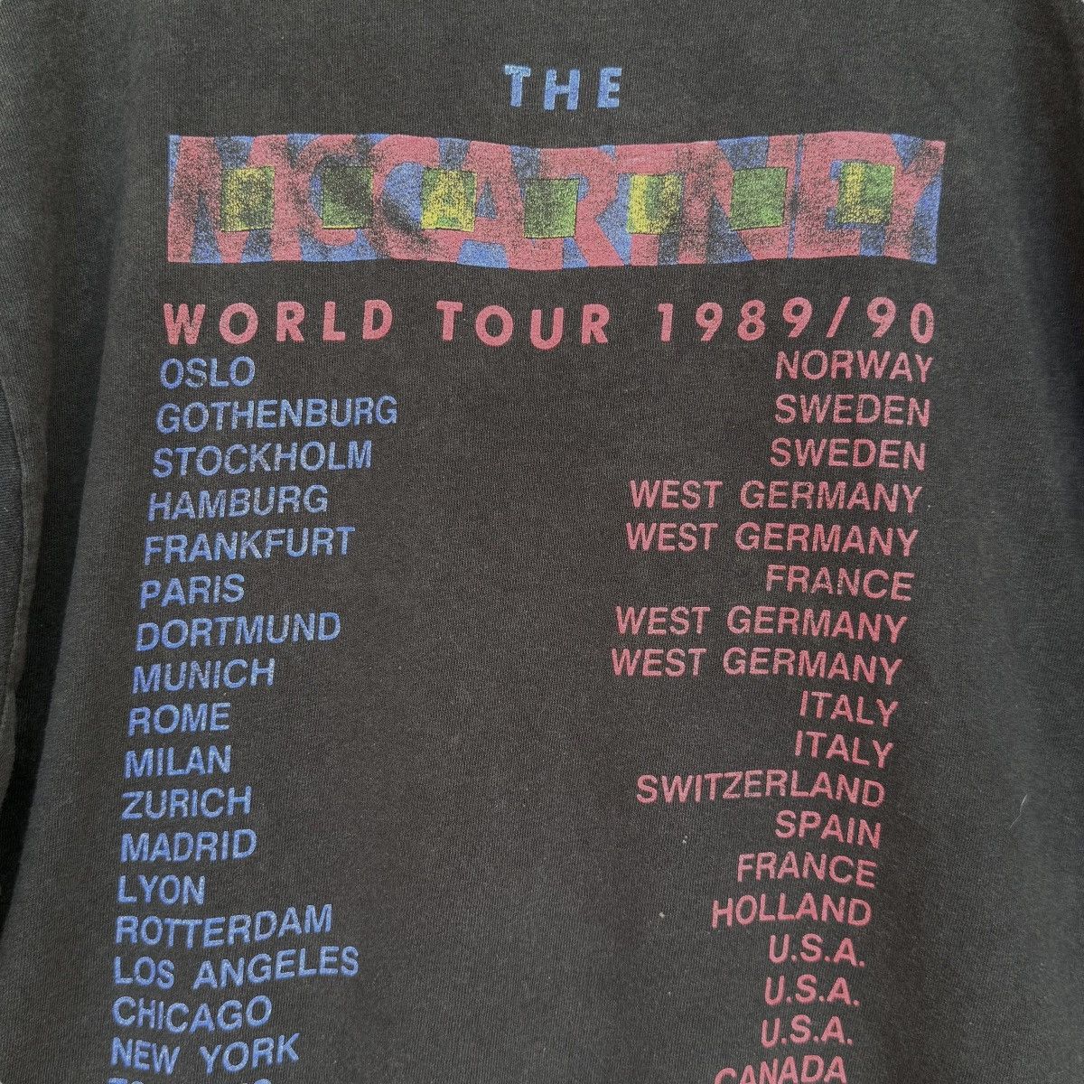 Band Tees Paul McCartney World Tour 89/90’s T-shirt Vintage Size US XL / EU 56 / 4 - 10 Thumbnail