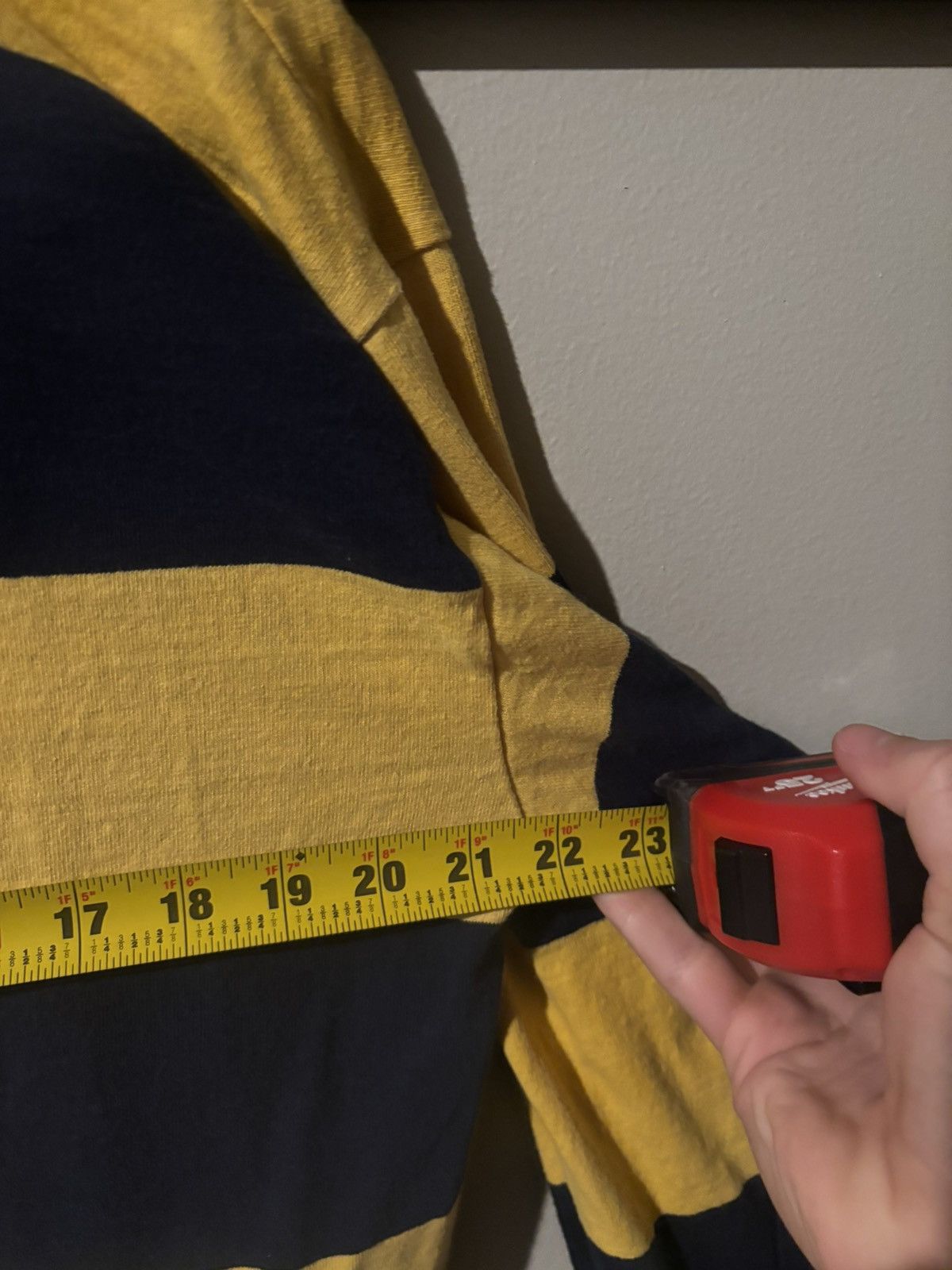Barbarian Vintage 1990s Barbarian Michigan Wolverines Polo Shirt Size US XL / EU 56 / 4 - 5 Thumbnail