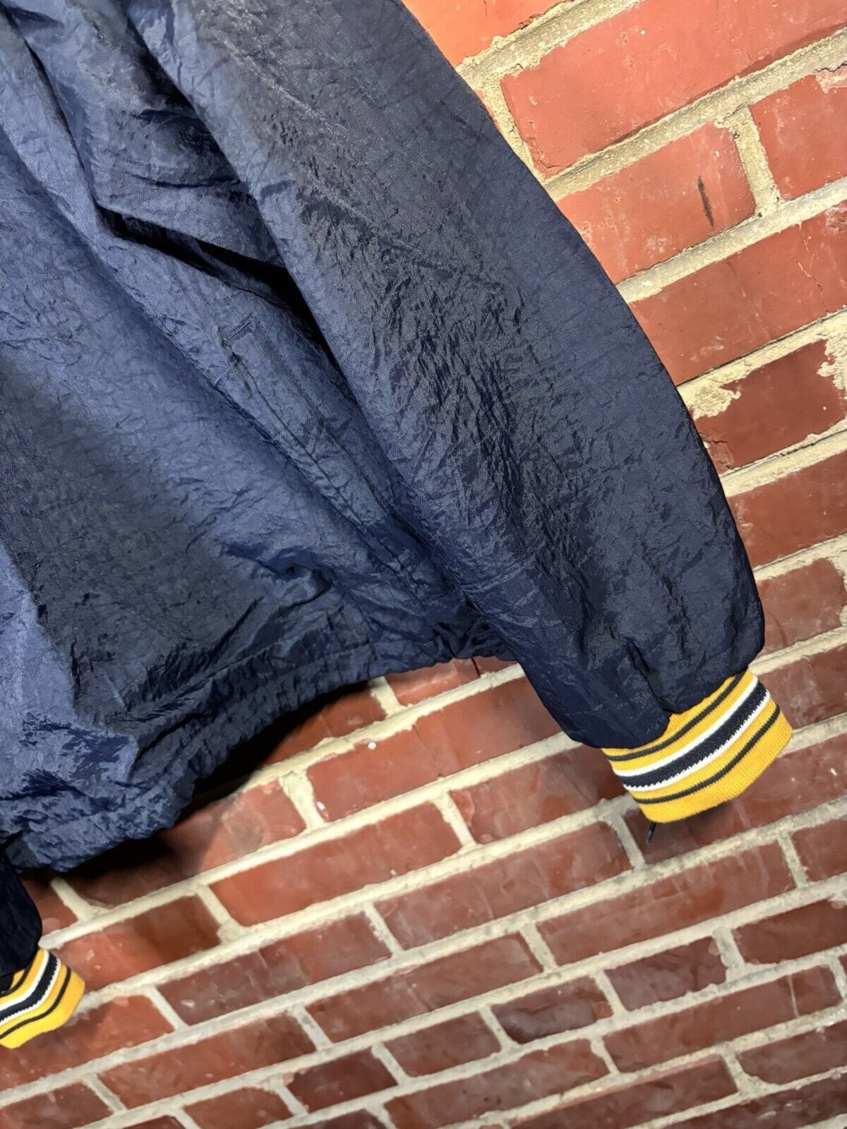 Champion Champion Notre Dame Pullover V Neck Windbreaker Sz Large Size US L / EU 52-54 / 3 - 5 Thumbnail