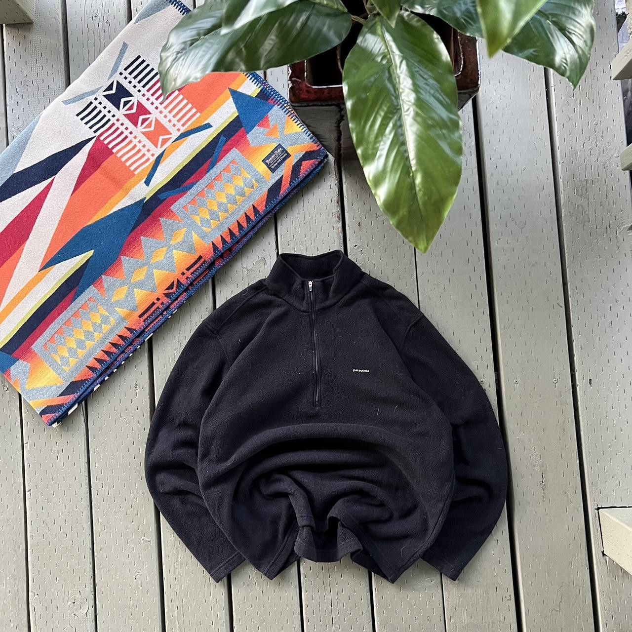 Patagonia Patagonia Vintage Capilene 1/4 Zip Black Fleece Pullover Size US L / EU 52-54 / 3 - 2 Thumbnail