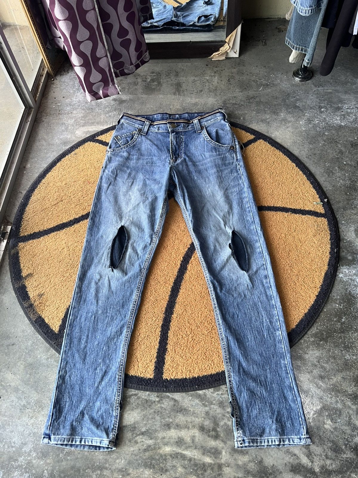 Edwin 🔥Edwin Jersey Distressed Denim Size US 31 - 2 Thumbnail