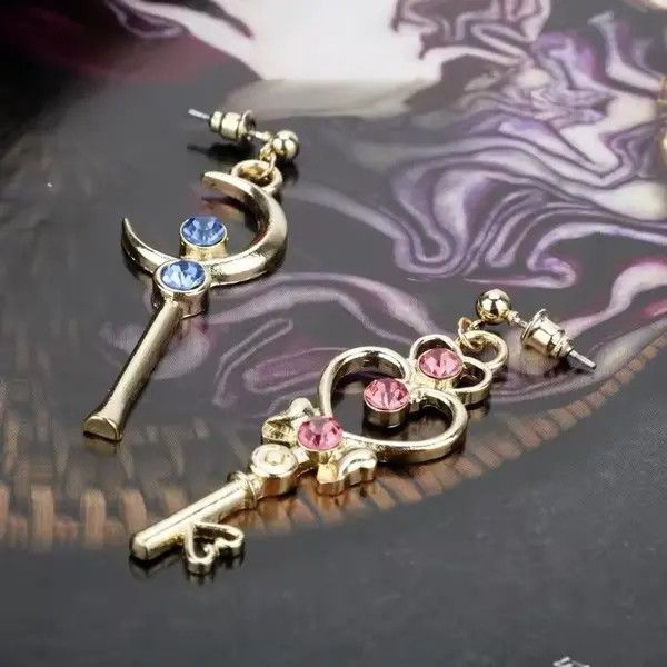 Jewelry Fujisaki x Kudou key moon heart earrings Size ONE SIZE - 4 Thumbnail