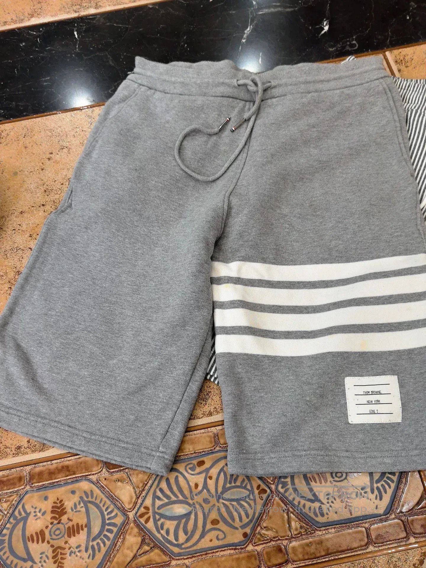 Thom Browne Thom Browne Gray Four. Size US 26 / EU 42 - 1 Thumbnail