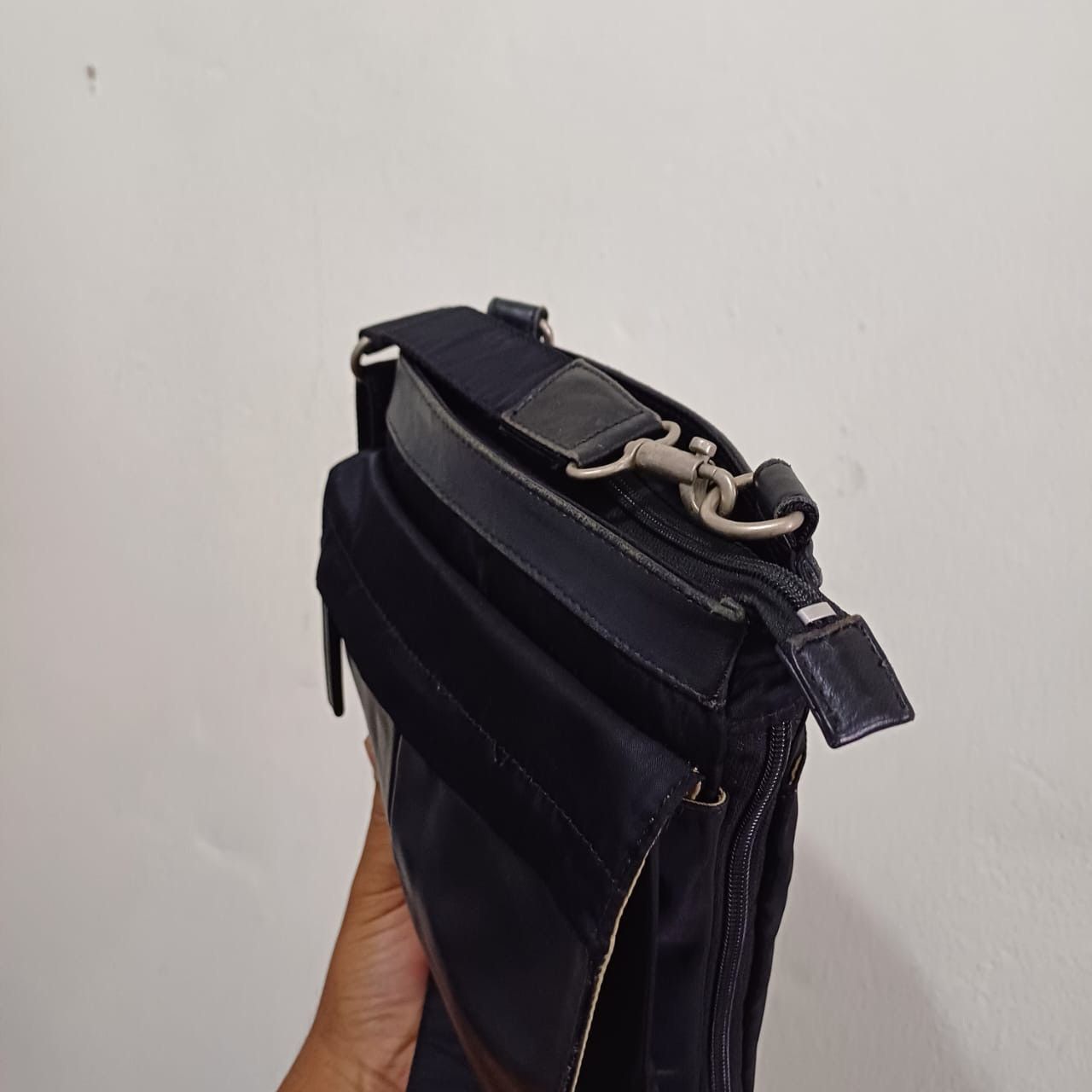Japanese Brand 💥Last Drop💥Yohji Yamamoto Ysaccs Leather Nylon Sling Bag Size ONE SIZE - 3 Thumbnail