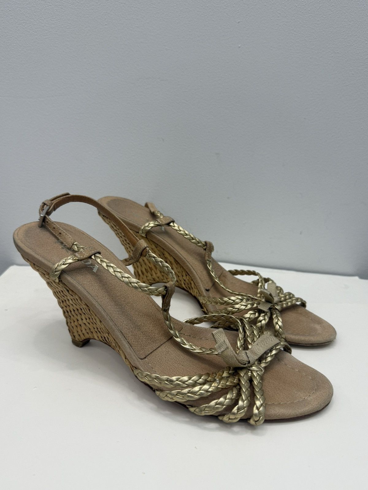 Prada Prada Paper Straw Heels Size US 9 / IT 39 - 1 Thumbnail