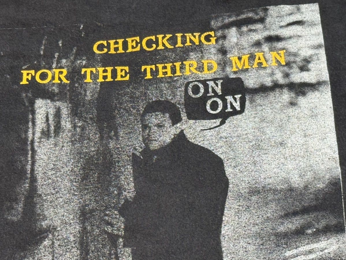 Vintage Vintage 90s Orson Welles The Third Man T Shirt Film Noir Size US XL / EU 56 / 4 - 11 Thumbnail