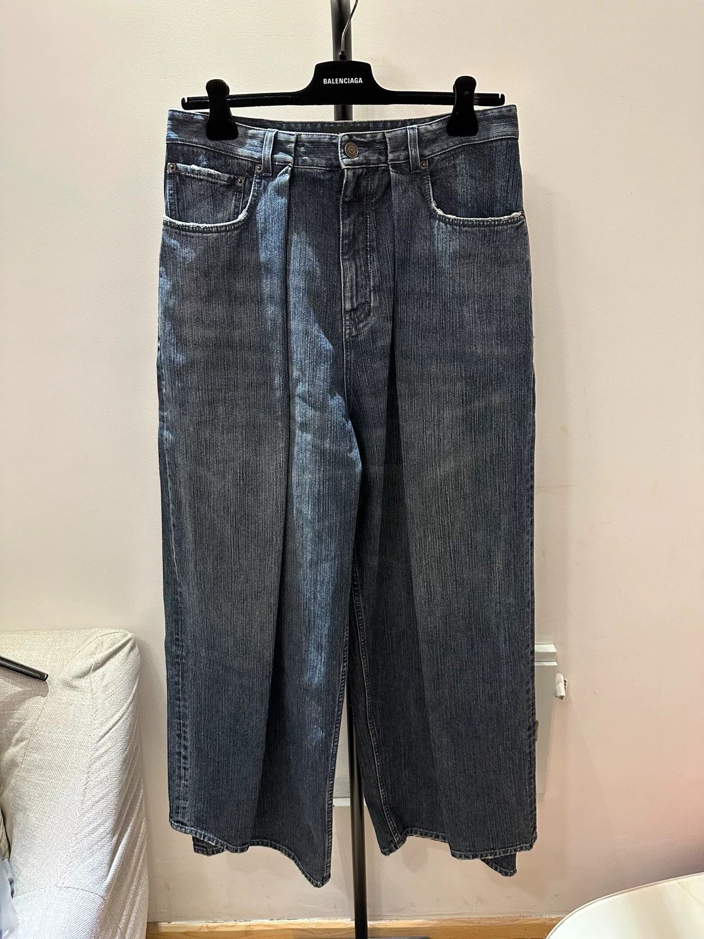 Balenciaga Balenciaga Two-Piece Deconstructed Jeans Size US 26 / EU 42 - 1 Thumbnail