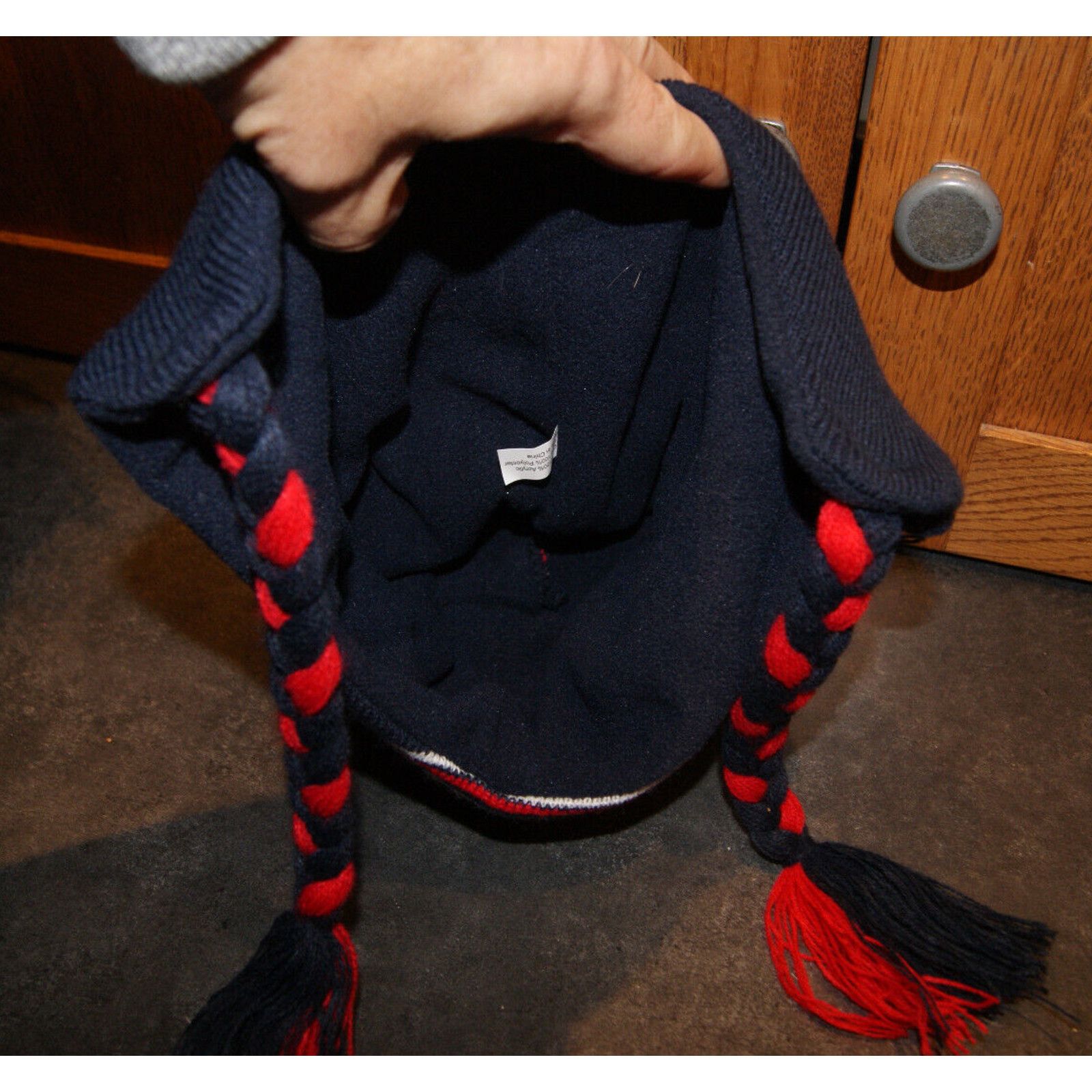 Other ST. LOUIS CARDINALS WINTER HAT KNIT BEANIE Tassels Pom Rare Size ONE SIZE - 5 Thumbnail