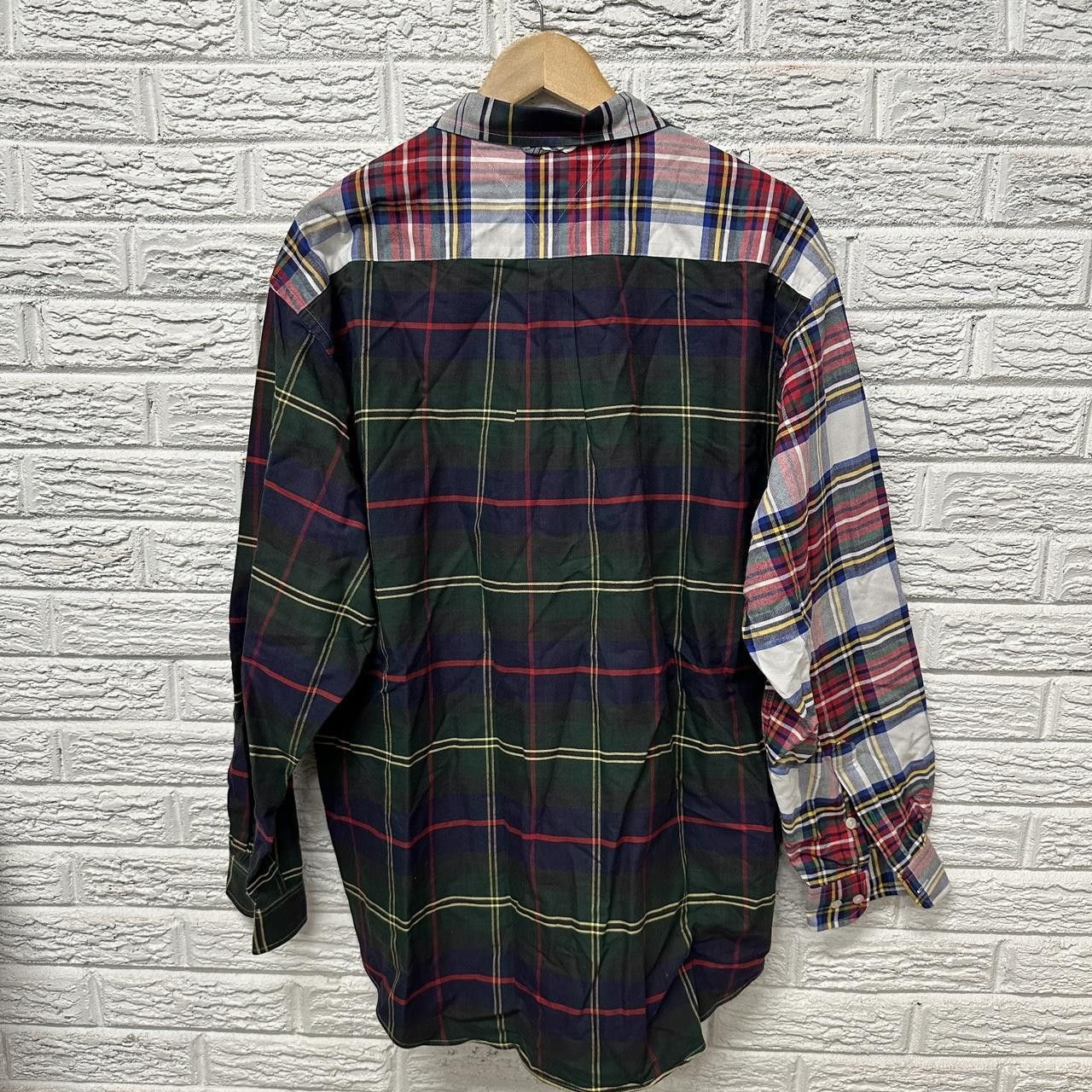 Tommy Hilfiger Vintage Tommy Hilfiger Crazy Plaid Button Down Large Size US L / EU 52-54 / 3 - 3 Thumbnail