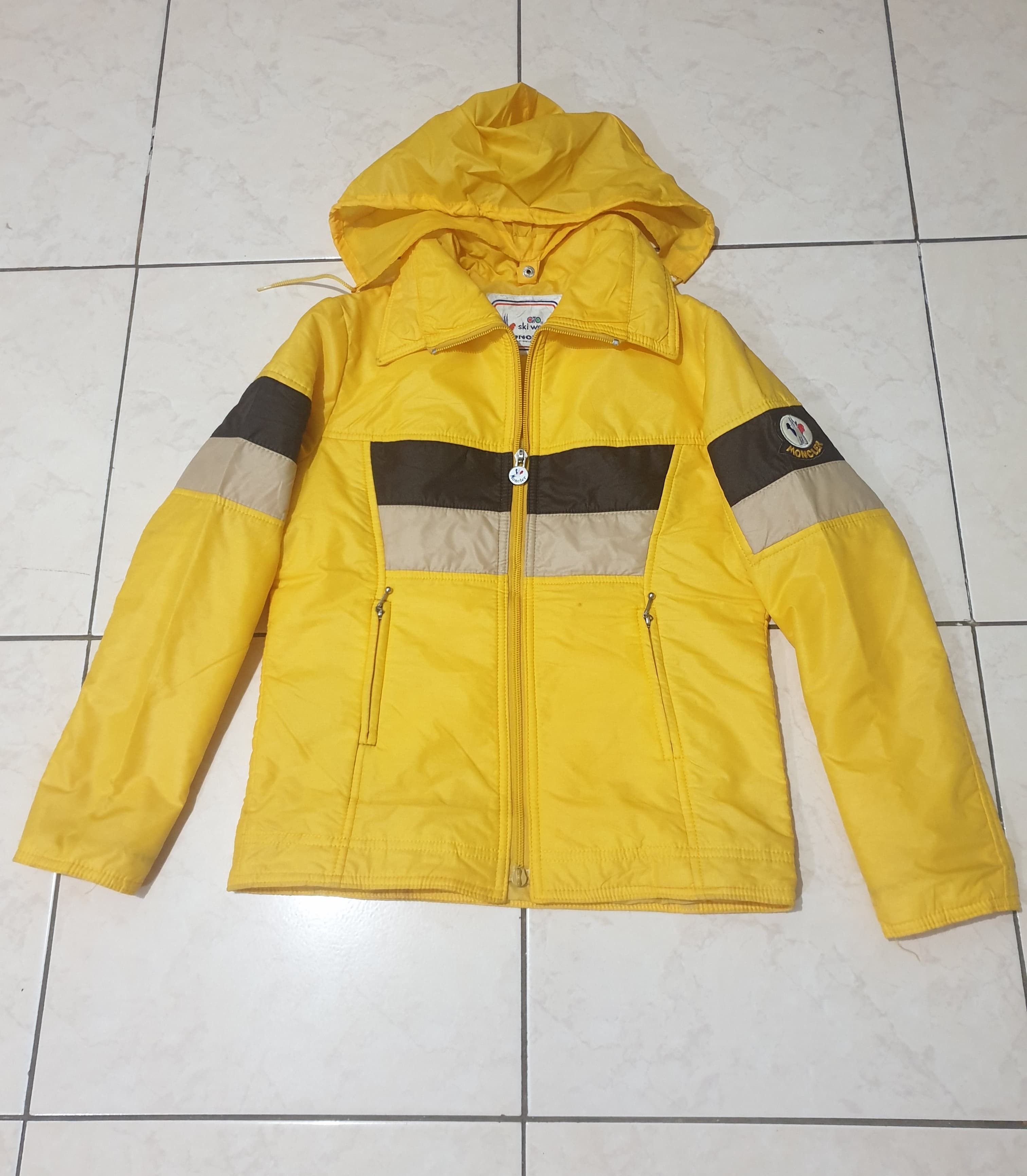 Moncler Vtg Moncler Ski Wear X Grenoble Jacket Size US L / EU 52-54 / 3 - 1 Thumbnail