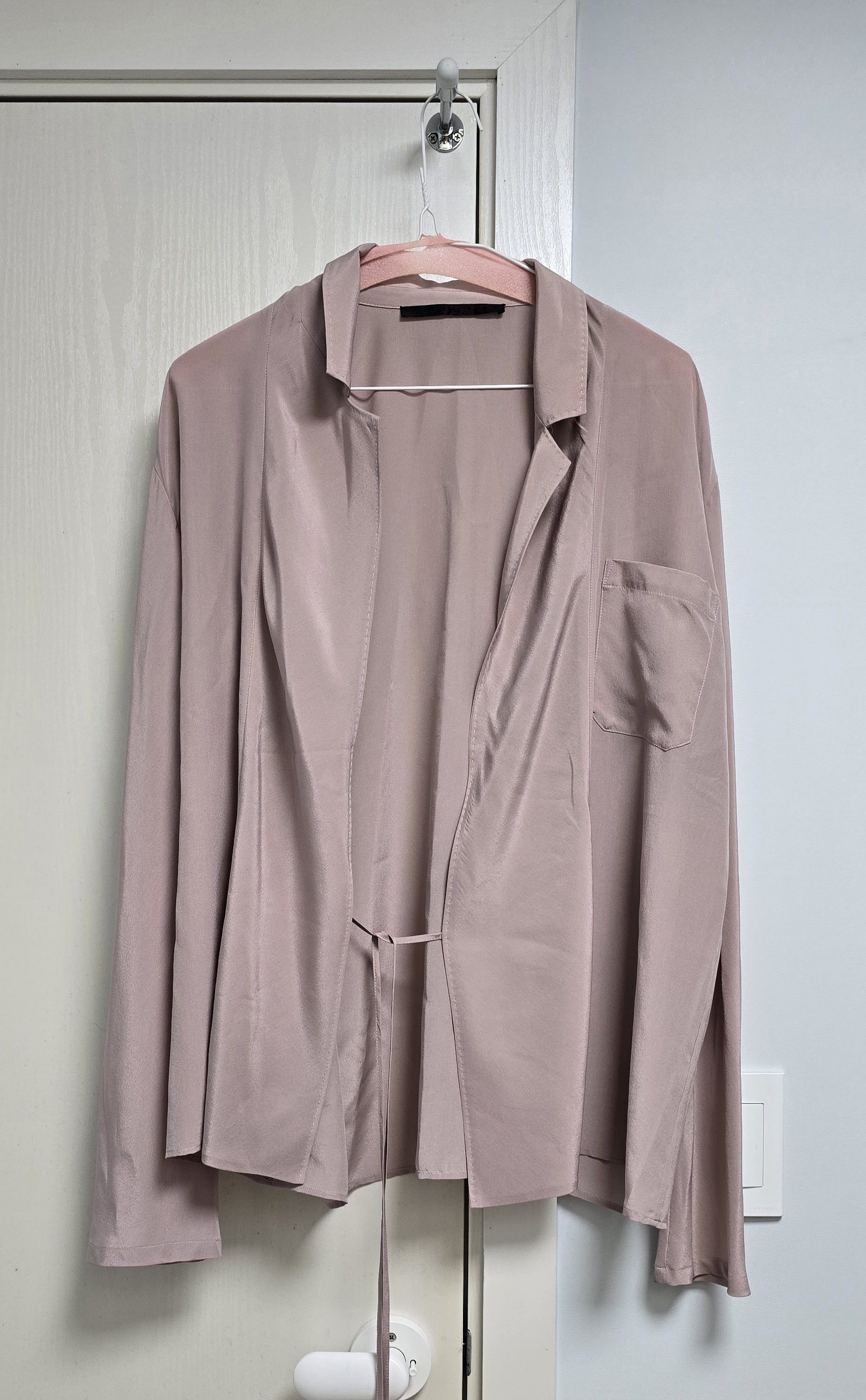 Haider Ackermann haider ackermann pink drape shirt Size XS / US 0-2 / IT 36-38 - 2 Thumbnail