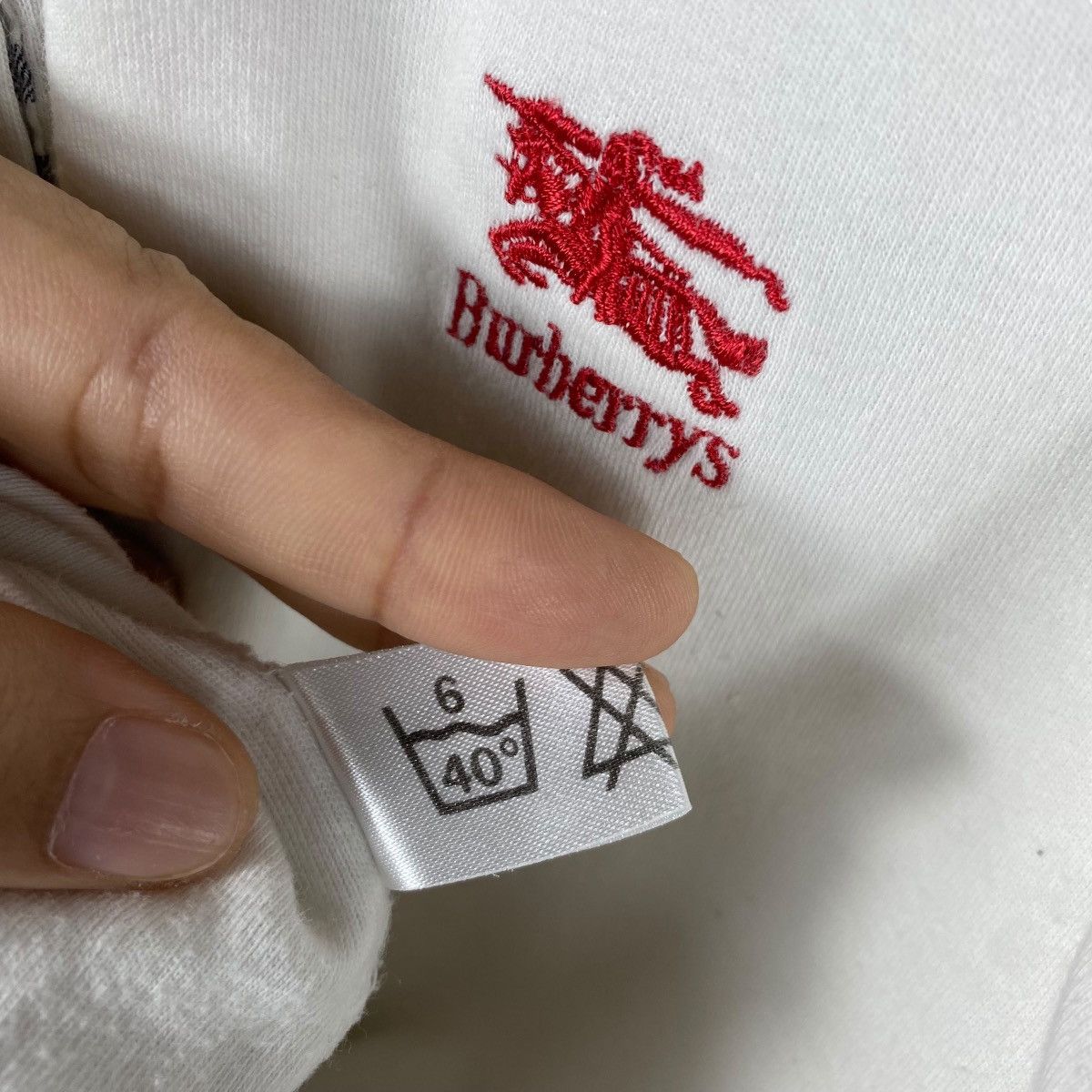 Burberry × Vintage Vintage 90's BURBERRYS OF LONDON Small Logo Women Polo Shirt Size M / US 6-8 / IT 42-44 - 6 Thumbnail