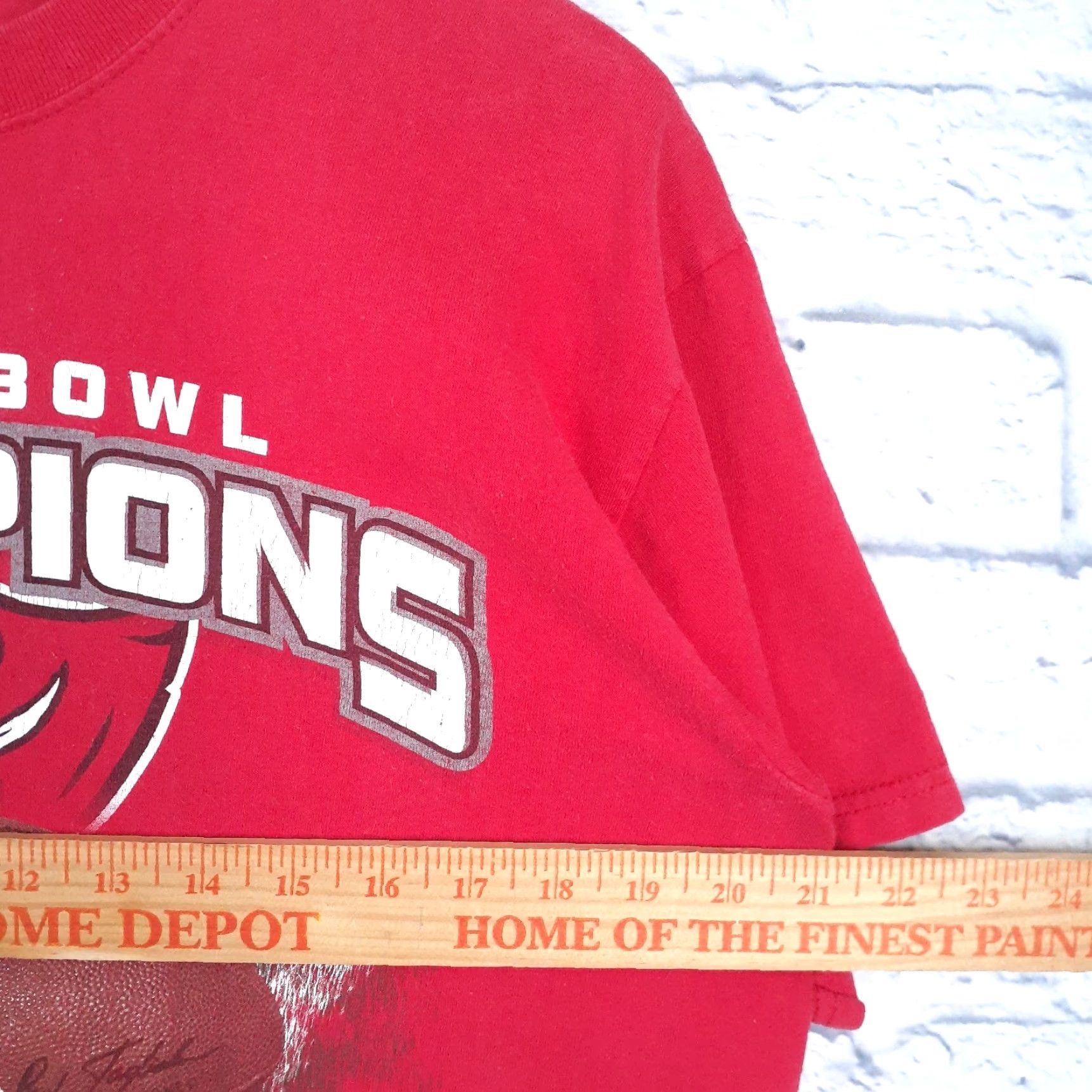 Anvil VINTAGE Tampa Bay Buccaneers Super Bowl Champs Short Sleeve T Shirt Fits Medium Size US M / EU 48-50 / 2 - 5 Thumbnail