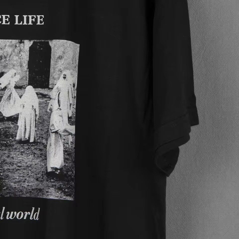 Japanese Brand × Vintage The Unnatural World Graphic Printed Cotton Tshirt Size US XL / EU 56 / 4 - 2 Thumbnail
