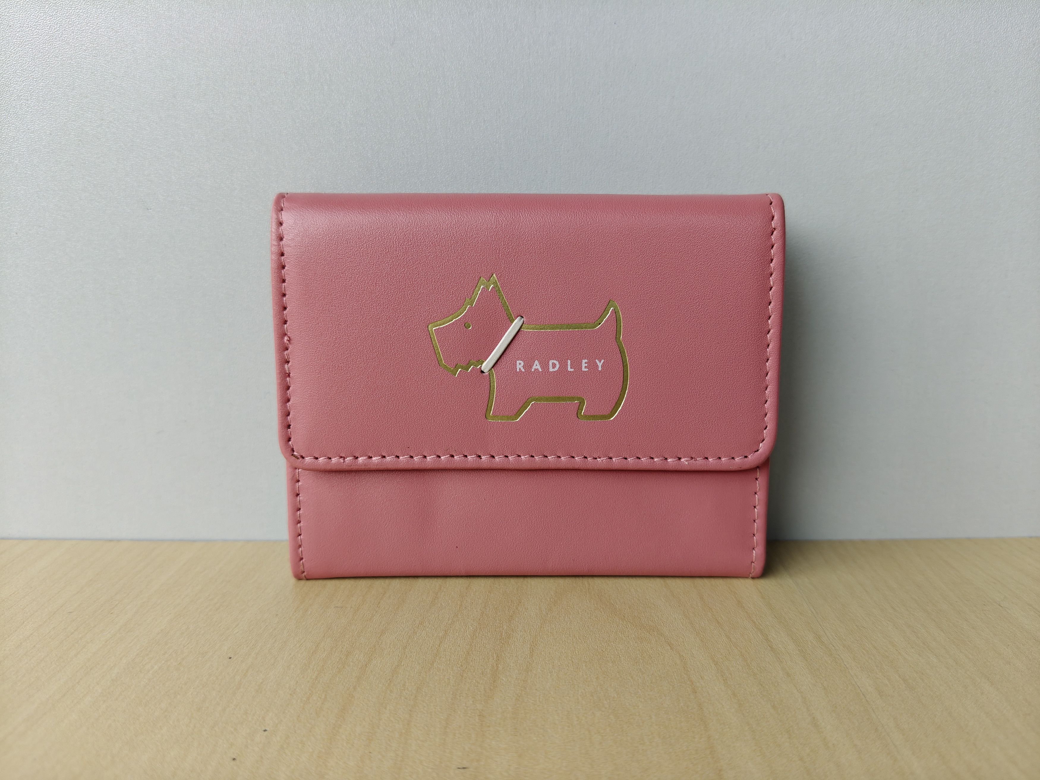 Other Radley London Heritage Trifold Wallet Free Shipping T/7019 Size ONE SIZE - 1 Thumbnail