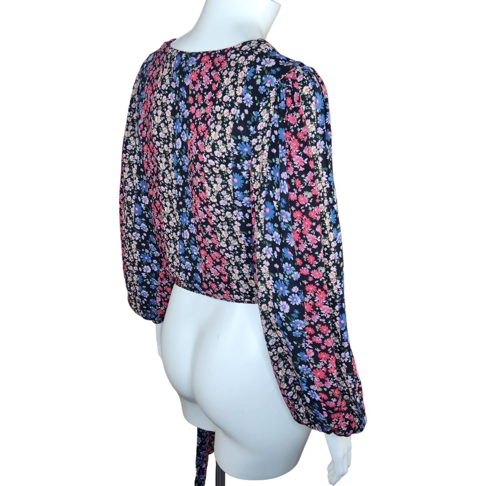 American Eagle Outfitters American Eagle Womens Small Floral V-Neck Cottagecore Blouse Size S / US 4 / IT 40 - 5 Thumbnail