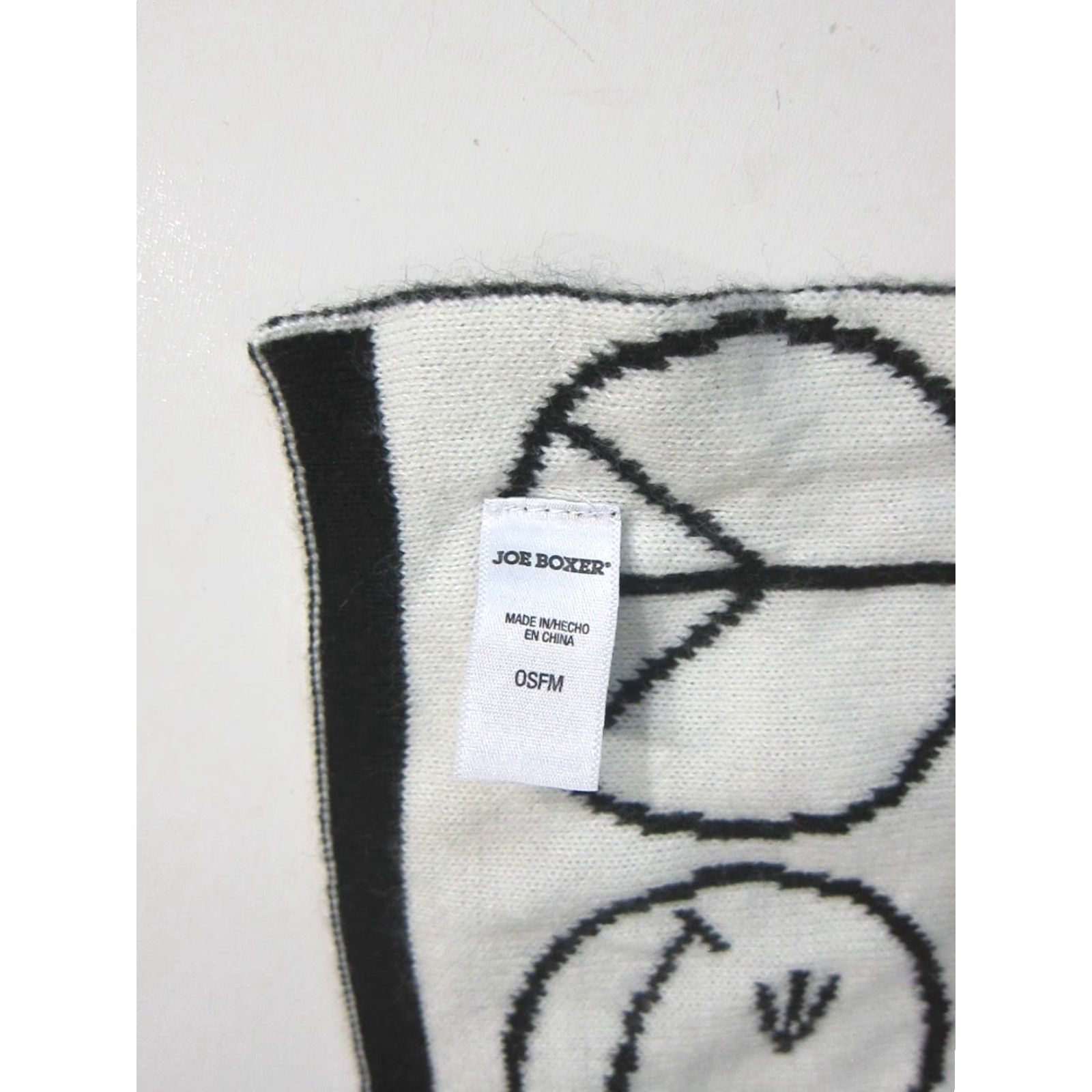 Joe Boxer Joe Boxer Scarf Women Black White Rectangle Neck Scarf Smiley Face Emoji Soft Warm Cozy Size ONE SIZE - 3 Thumbnail