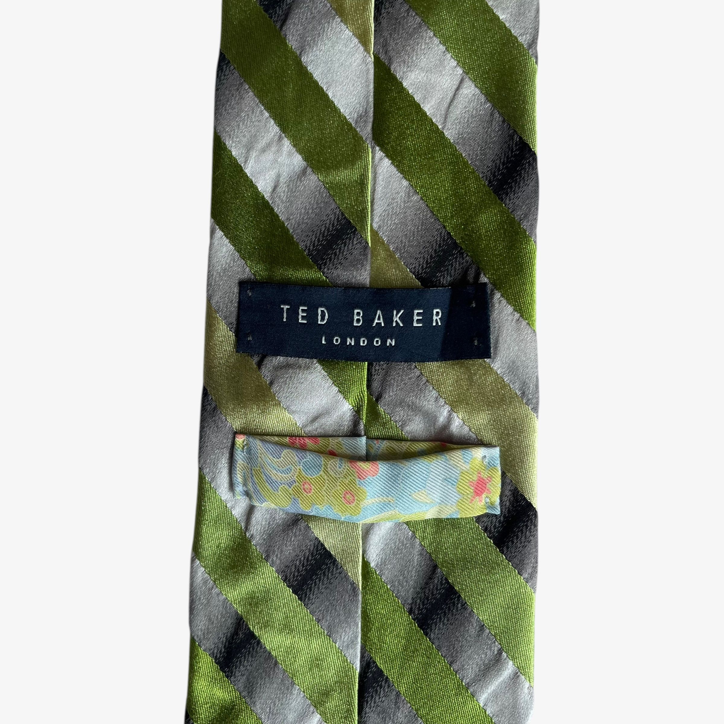 Ted Baker Vintage Y2K Ted Baker Green & Grey Striped Silk Tie Size ONE SIZE - 2 Thumbnail