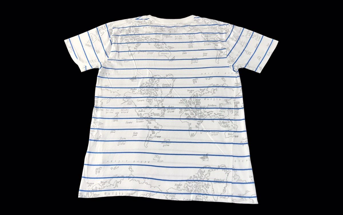 Japanese Brand Vintage Japanese Brand World Map Striped Printed Tee Size US M / EU 48-50 / 2 - 2 Thumbnail