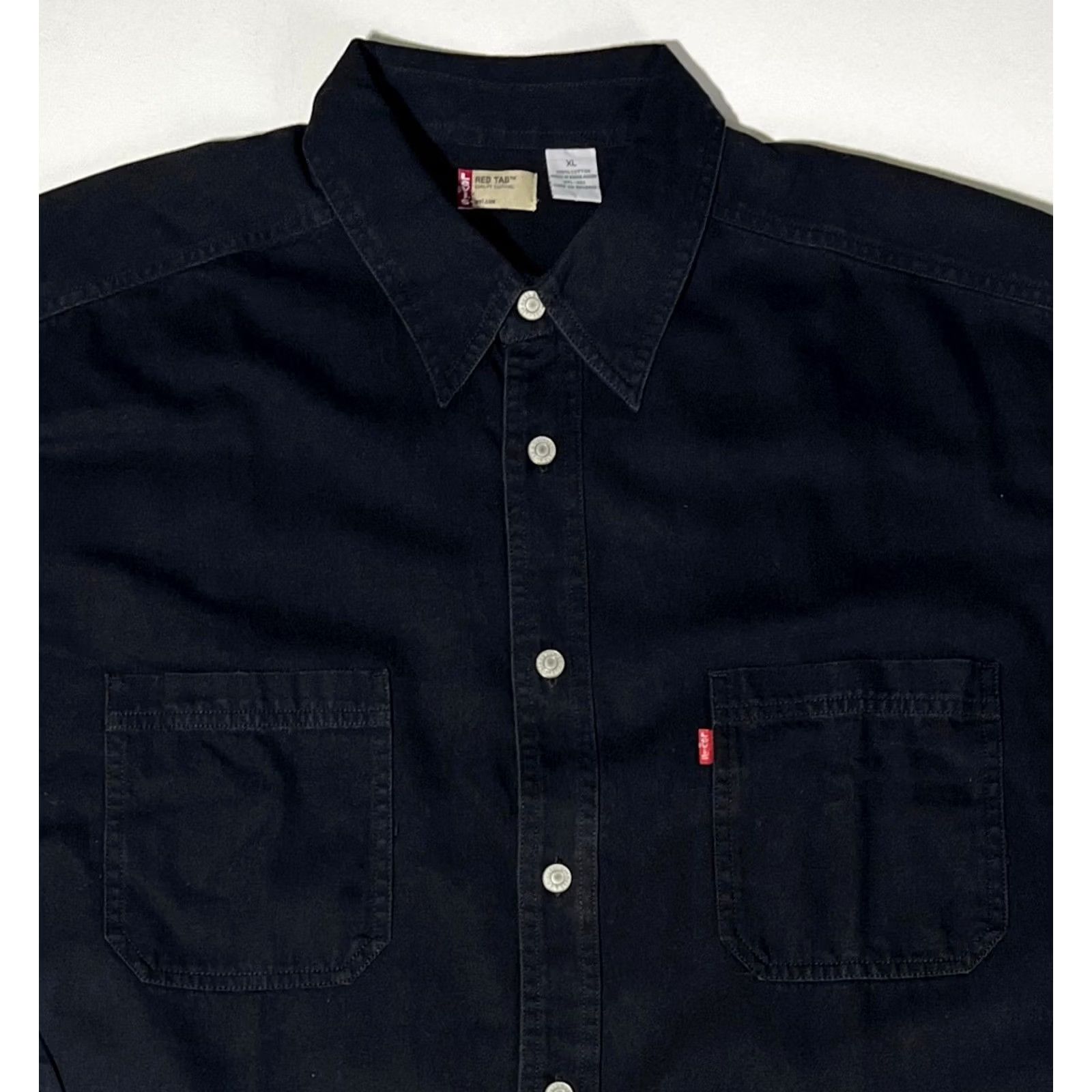 Levi's VINTAGE Levi's Red Tab Button-Up Black Denim Shirt XL Mens Size US XL / EU 56 / 4 - 4 Thumbnail