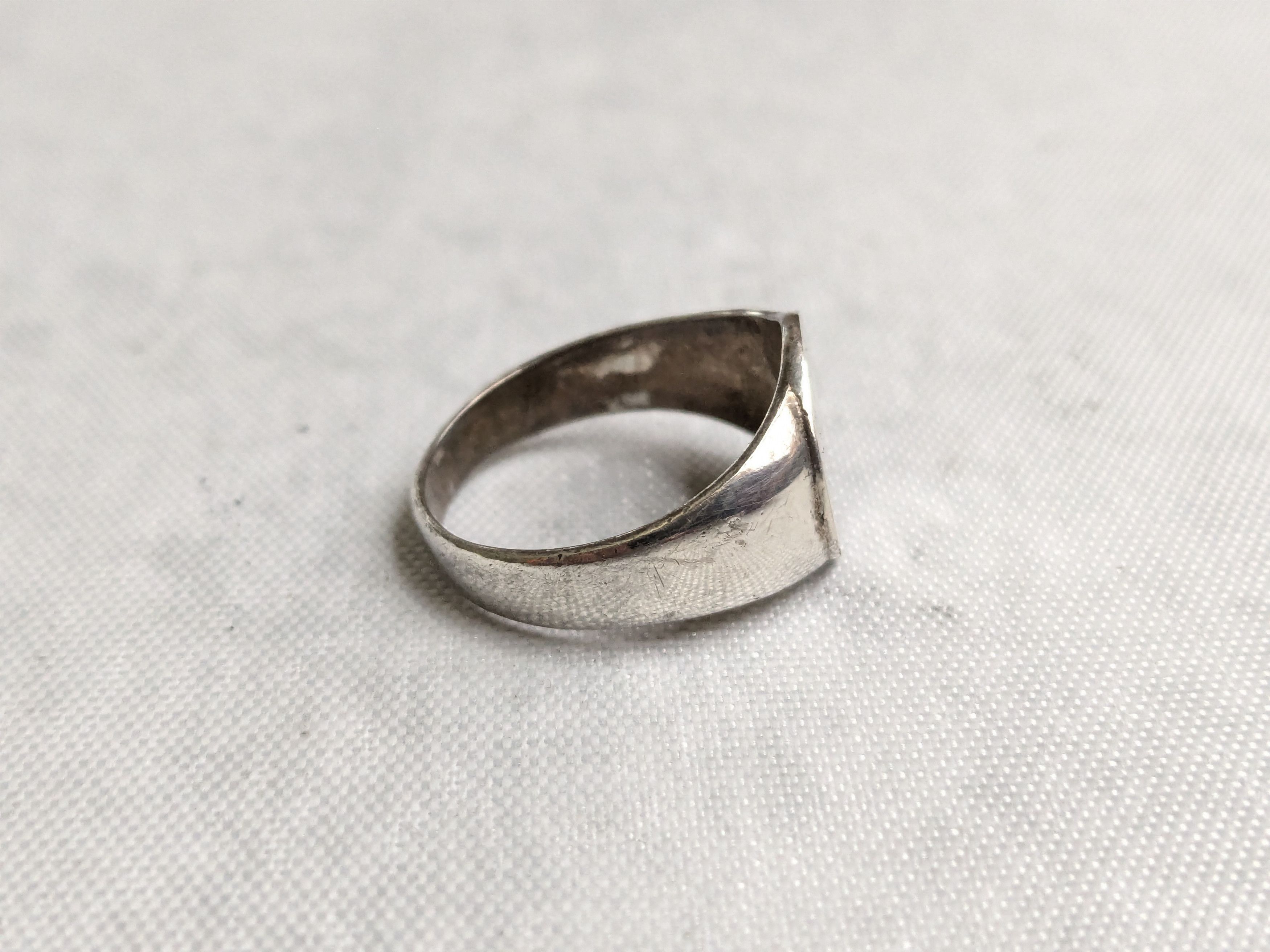 Jewelry Vintage Sterling Silver Signet Ring Size 7 Size ONE SIZE - 3 Thumbnail