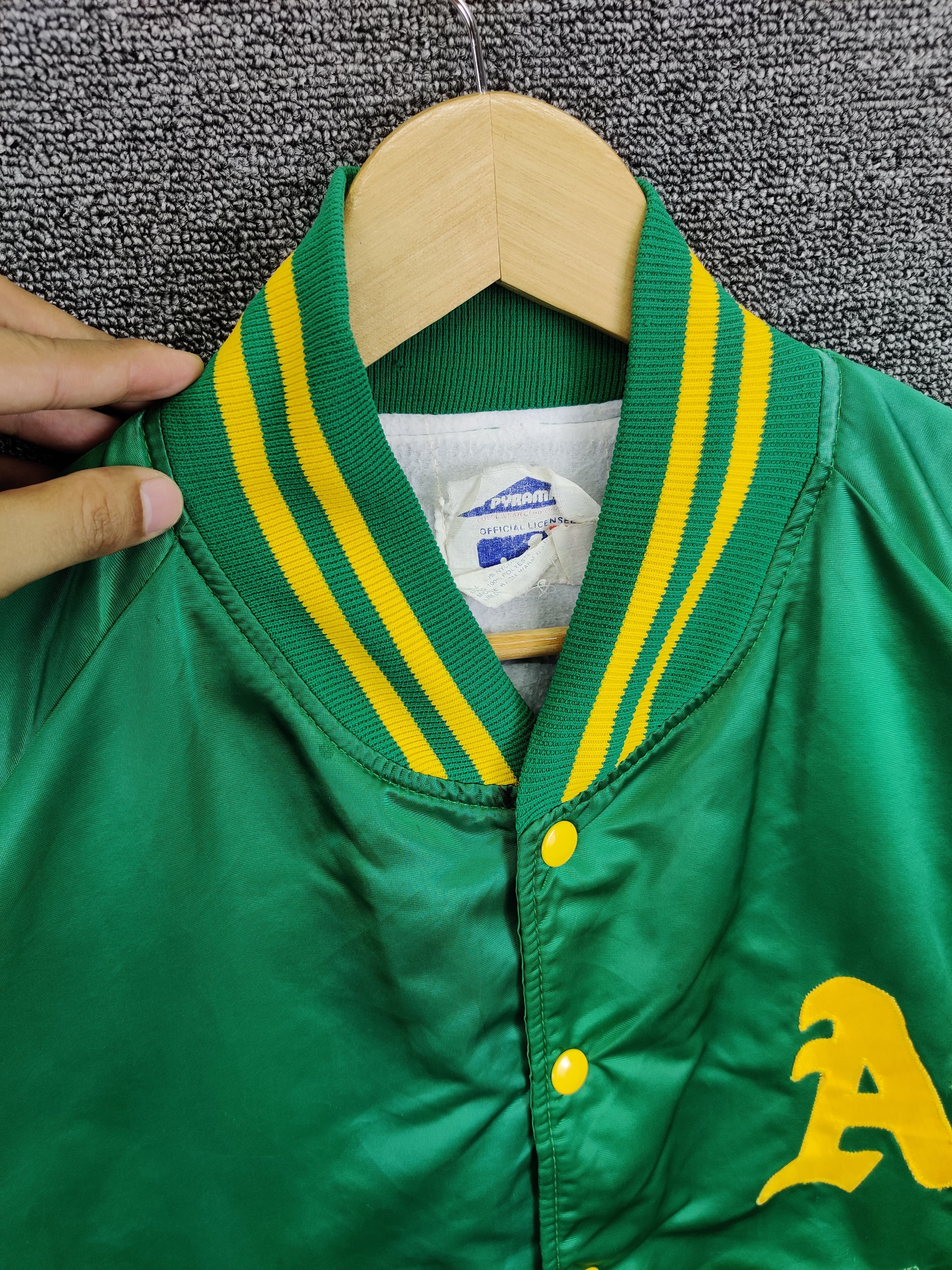 MLB Vintage 80s Oakland Baseball MLB Varsity Jacket Size US L / EU 52-54 / 3 - 7 Thumbnail