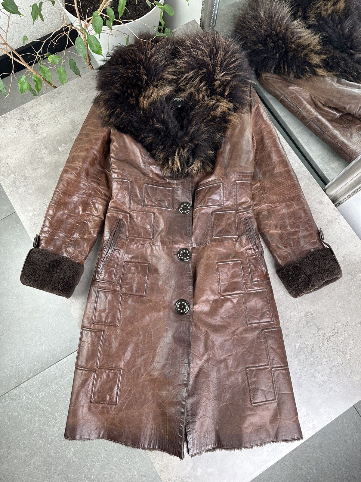Japanese Brand Vintage Leather Coat Size XS / US 0-2 / IT 36-38 - 1 Thumbnail