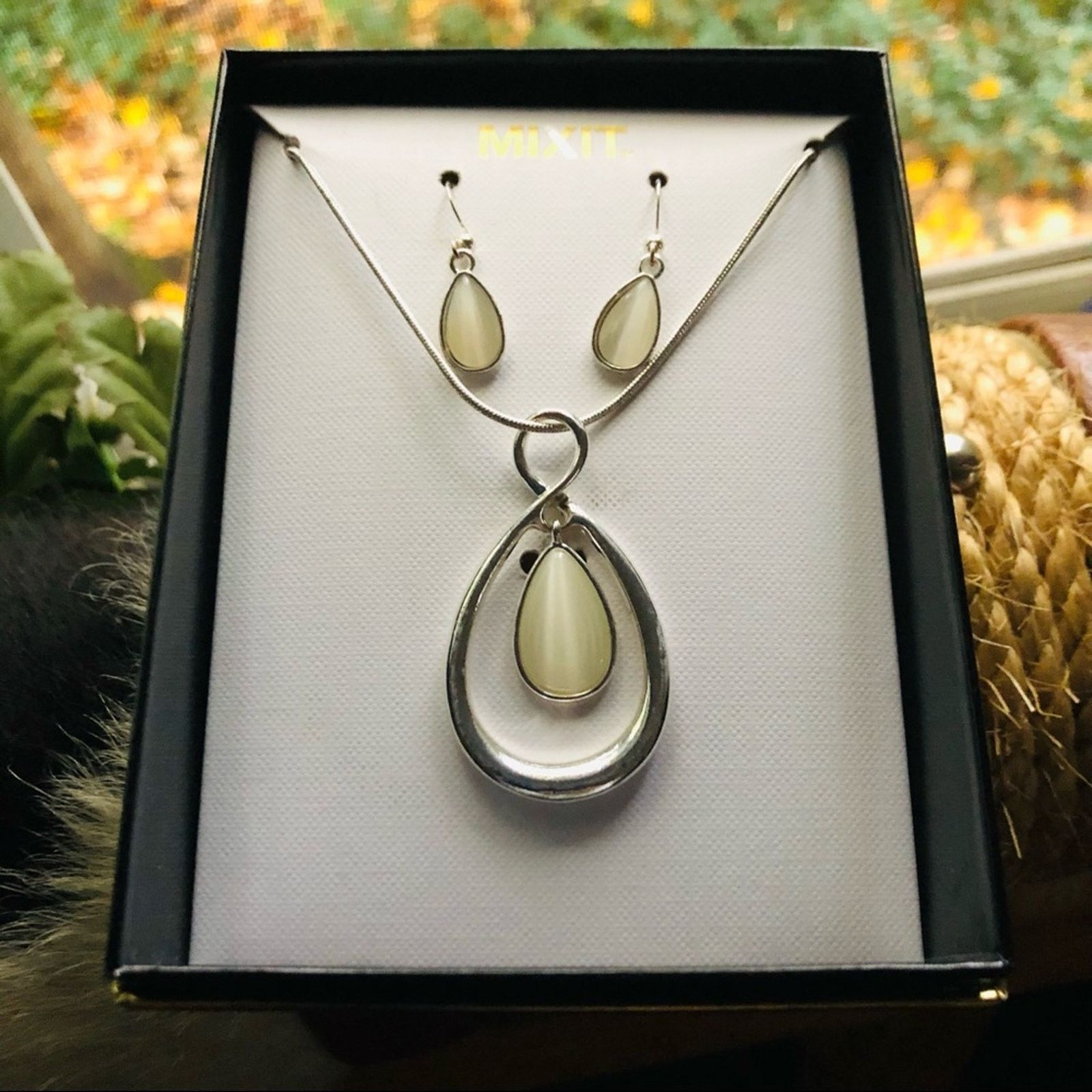Jewelry MIXIT moon glow stone necklace earring set NIB Size ONE SIZE - 1 Thumbnail