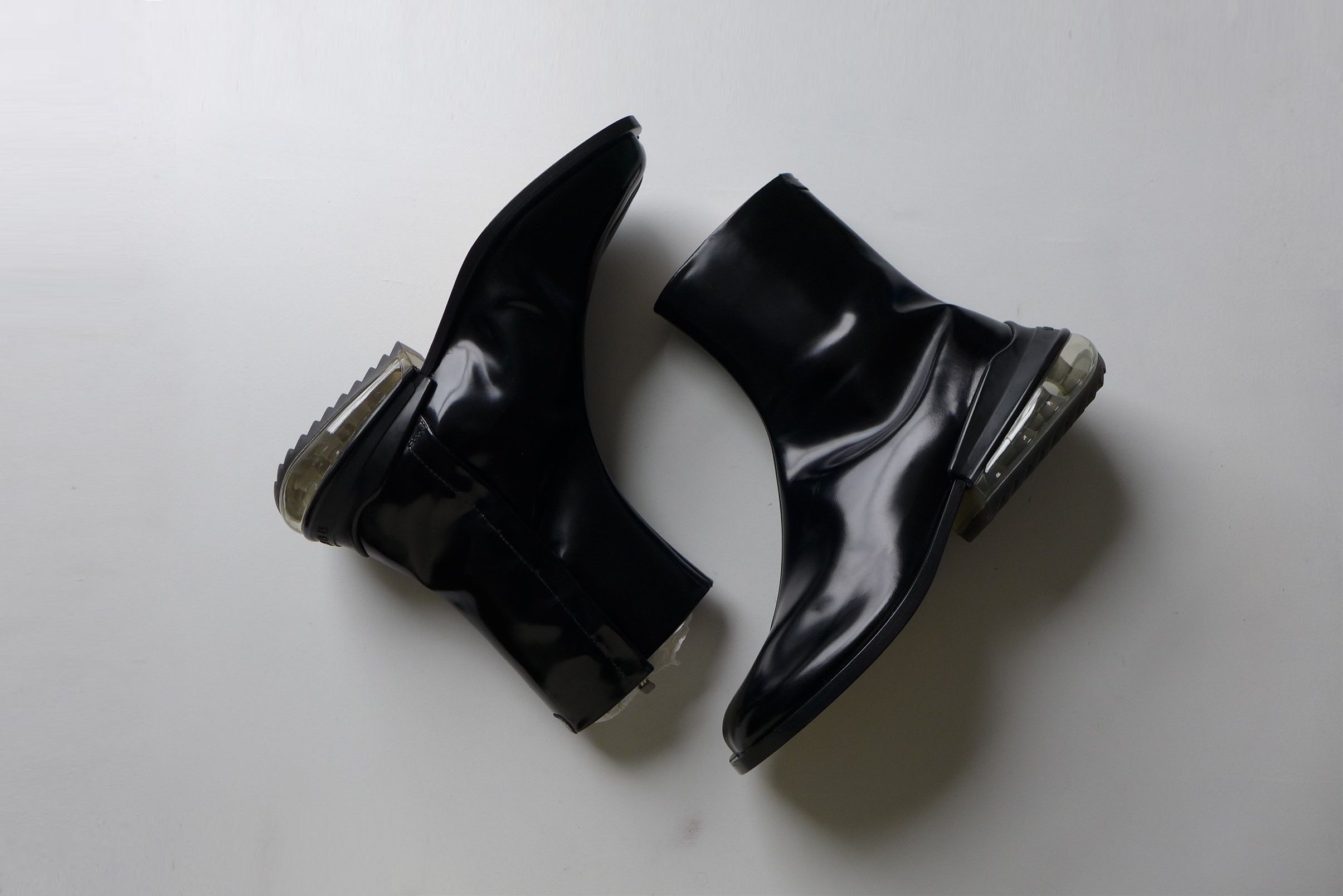Maison Margiela Margiela Tabi Airbag Heel Boots - Black Polished Leather Size US 11 / EU 44 - 2 Thumbnail